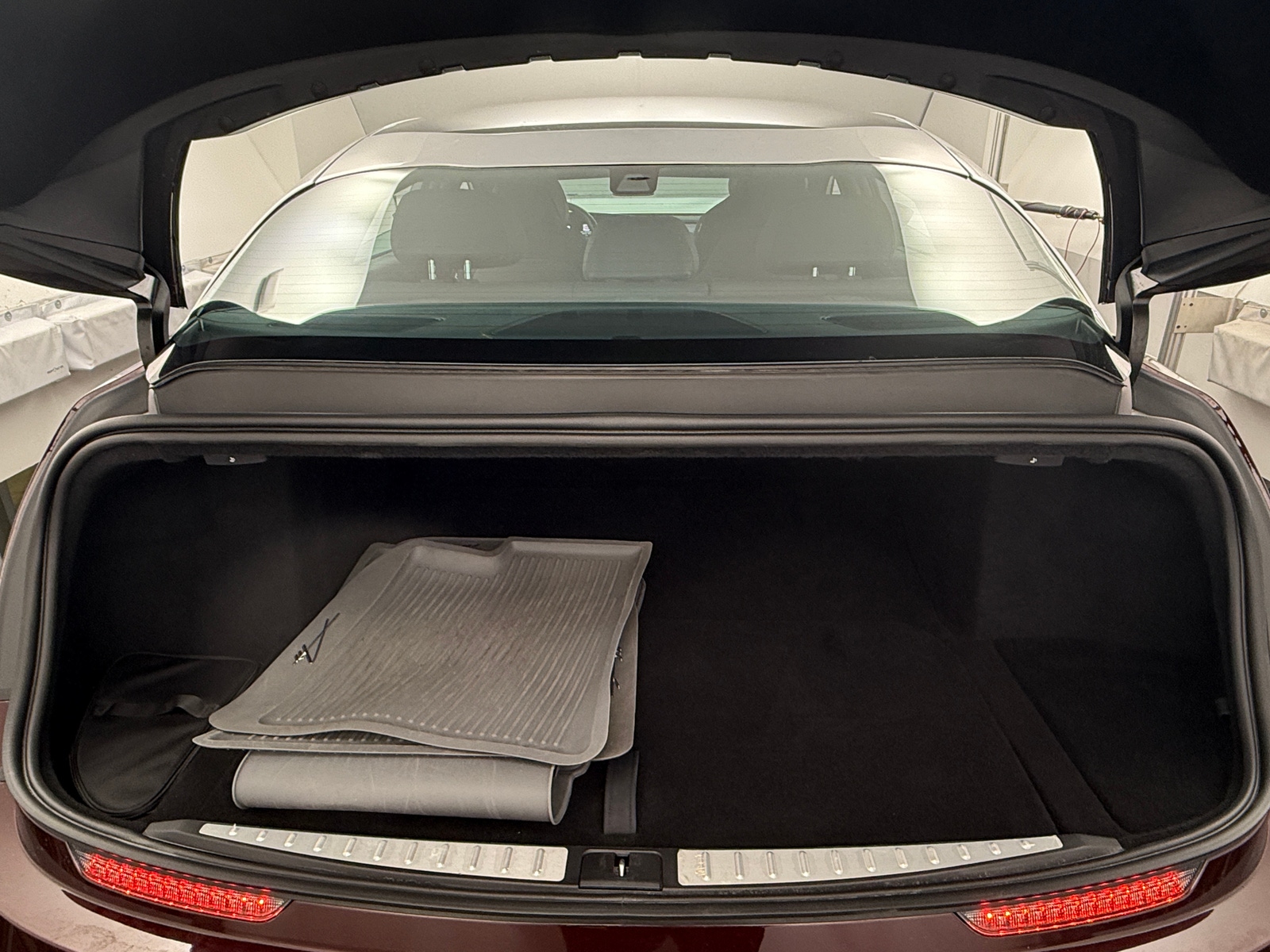 Thumbnail: 2022 Lucid Air - 6