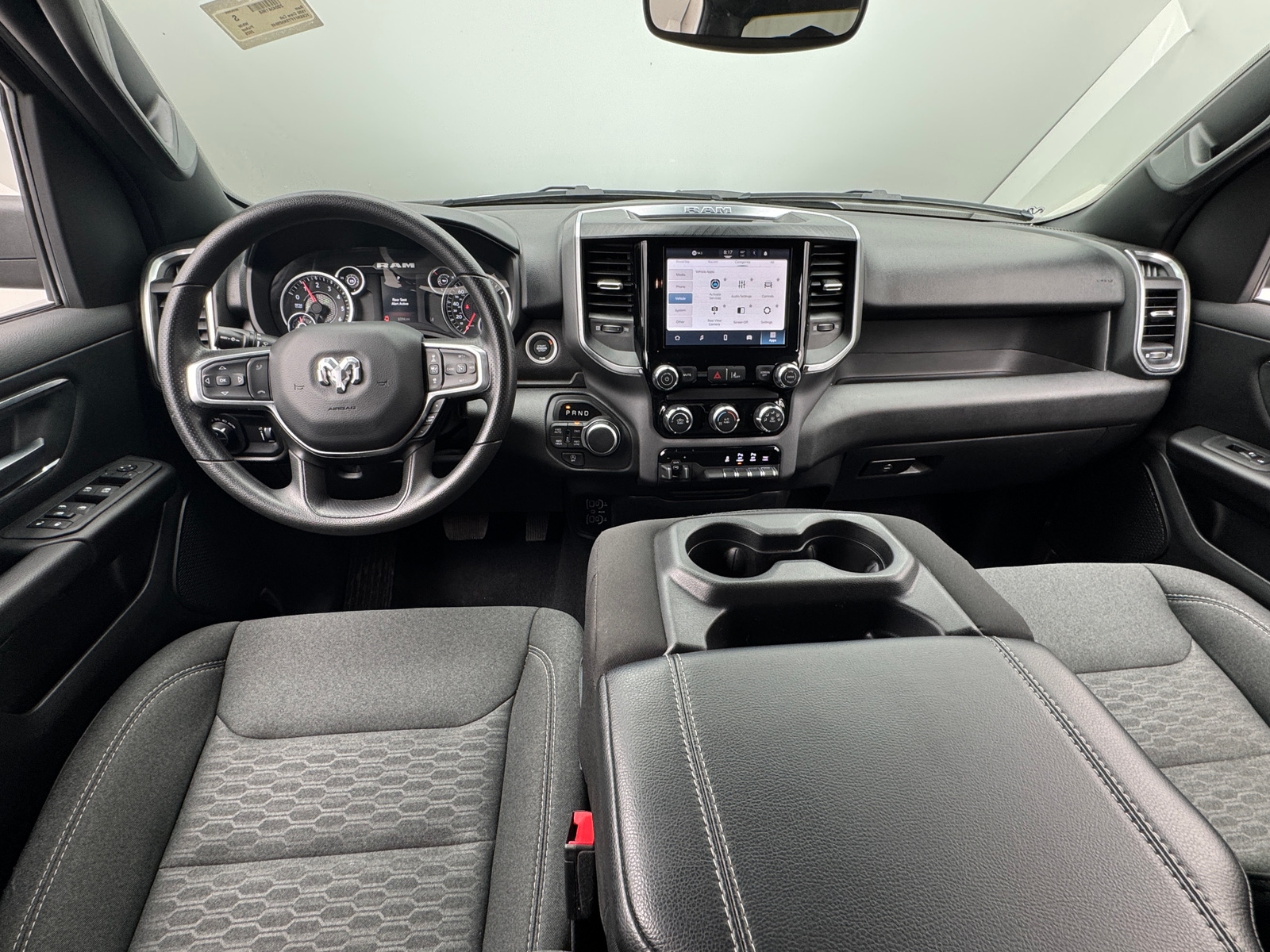 Thumbnail: 2025 RAM 1500 - 3