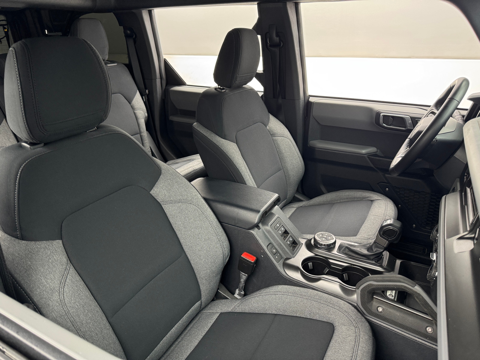 Thumbnail: 2022 Ford Bronco - 2