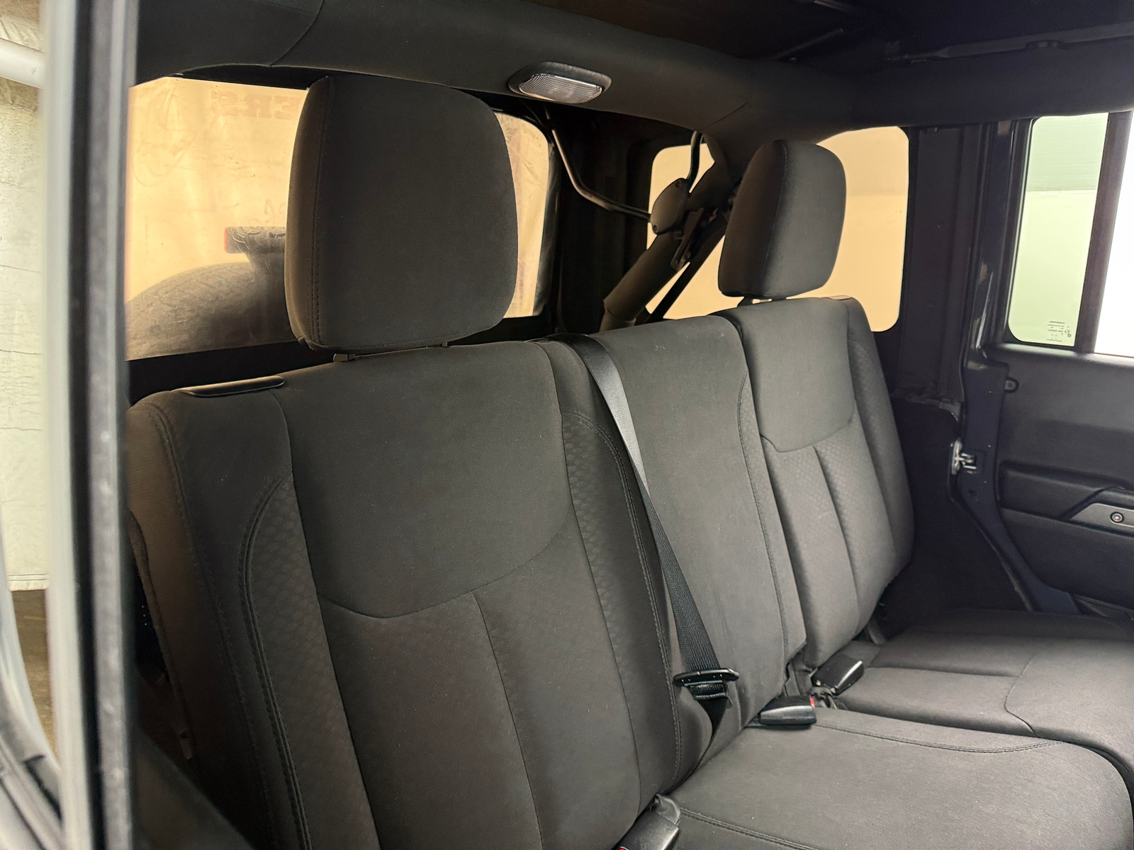 Thumbnail: 2018 Jeep Wrangler - 6