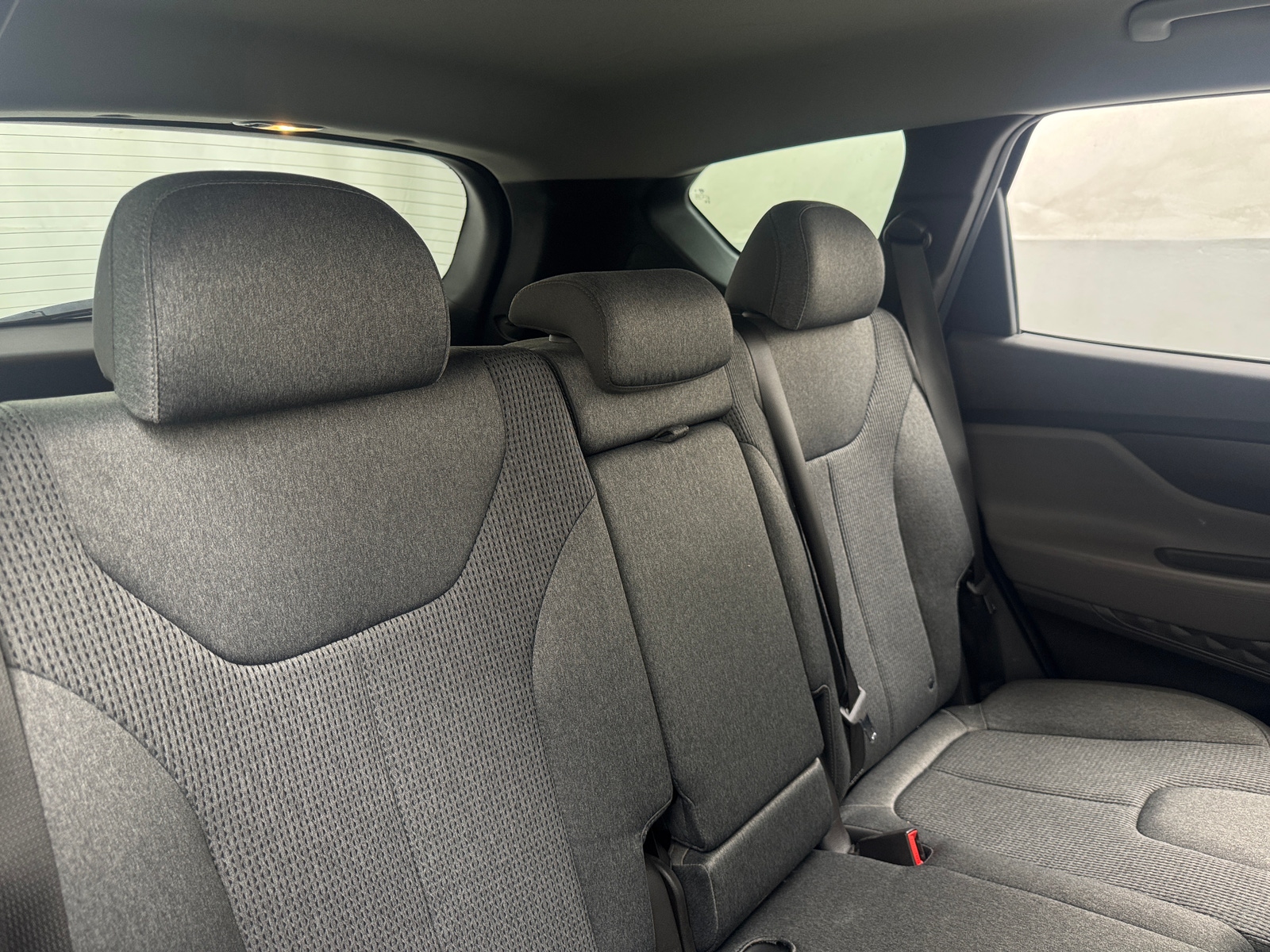 Thumbnail: 2020 Hyundai Santa Fe - 6