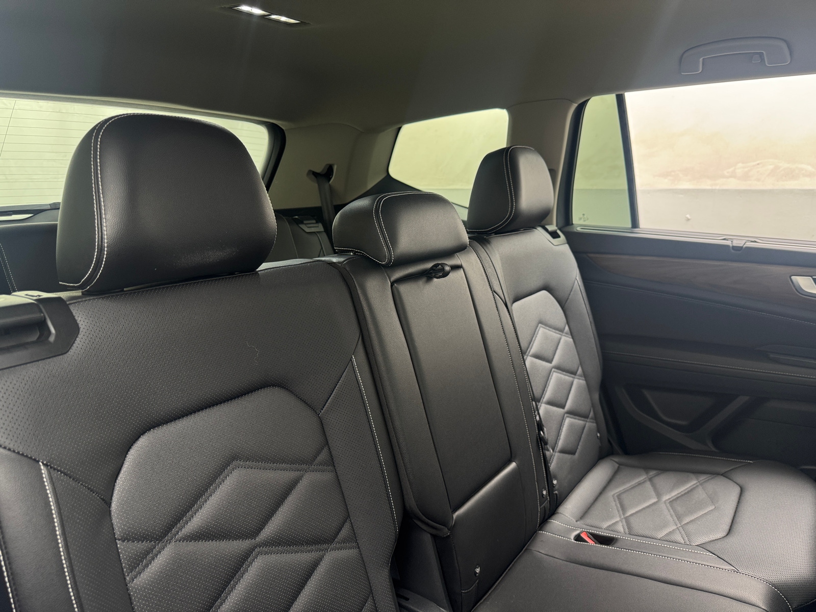 Thumbnail: 2025 Volkswagen Atlas - 5