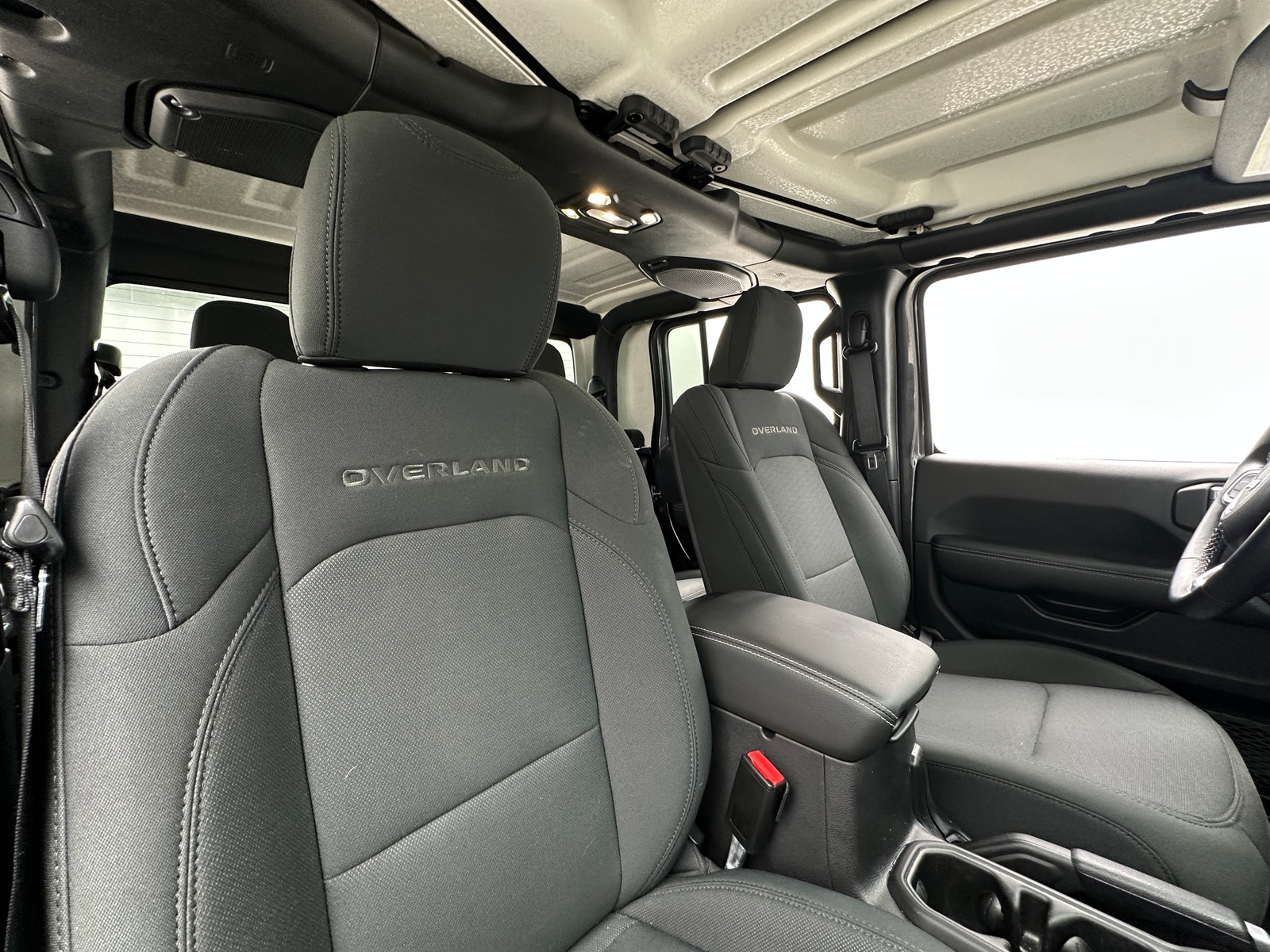 Thumbnail: 2021 Jeep Gladiator - 2