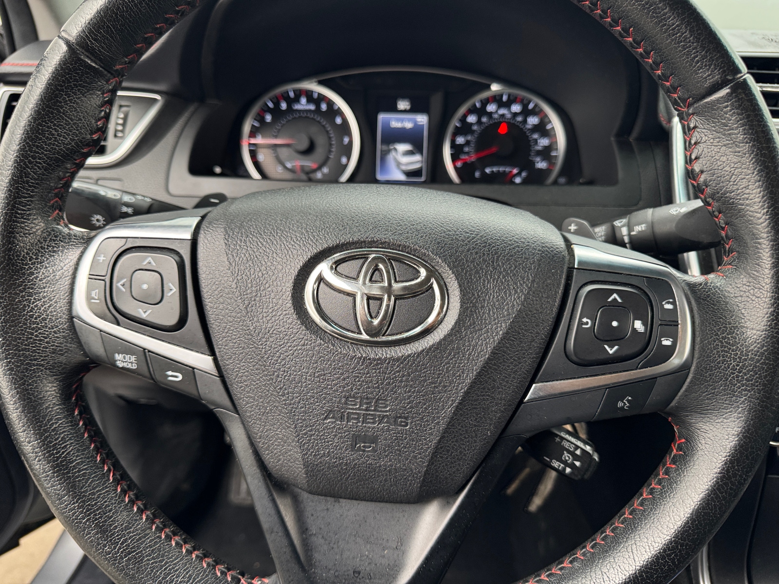 Thumbnail: 2015 Toyota Camry - 5