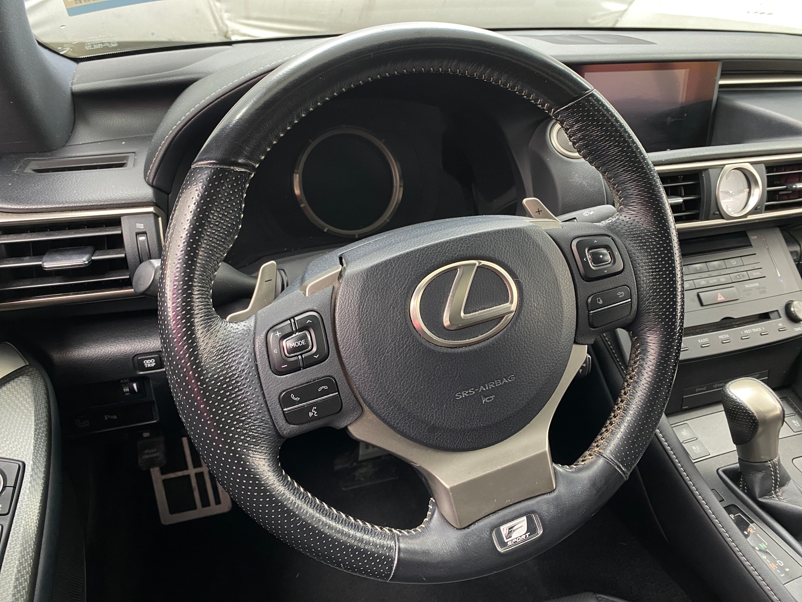 Thumbnail: 2016 Lexus RC - 3