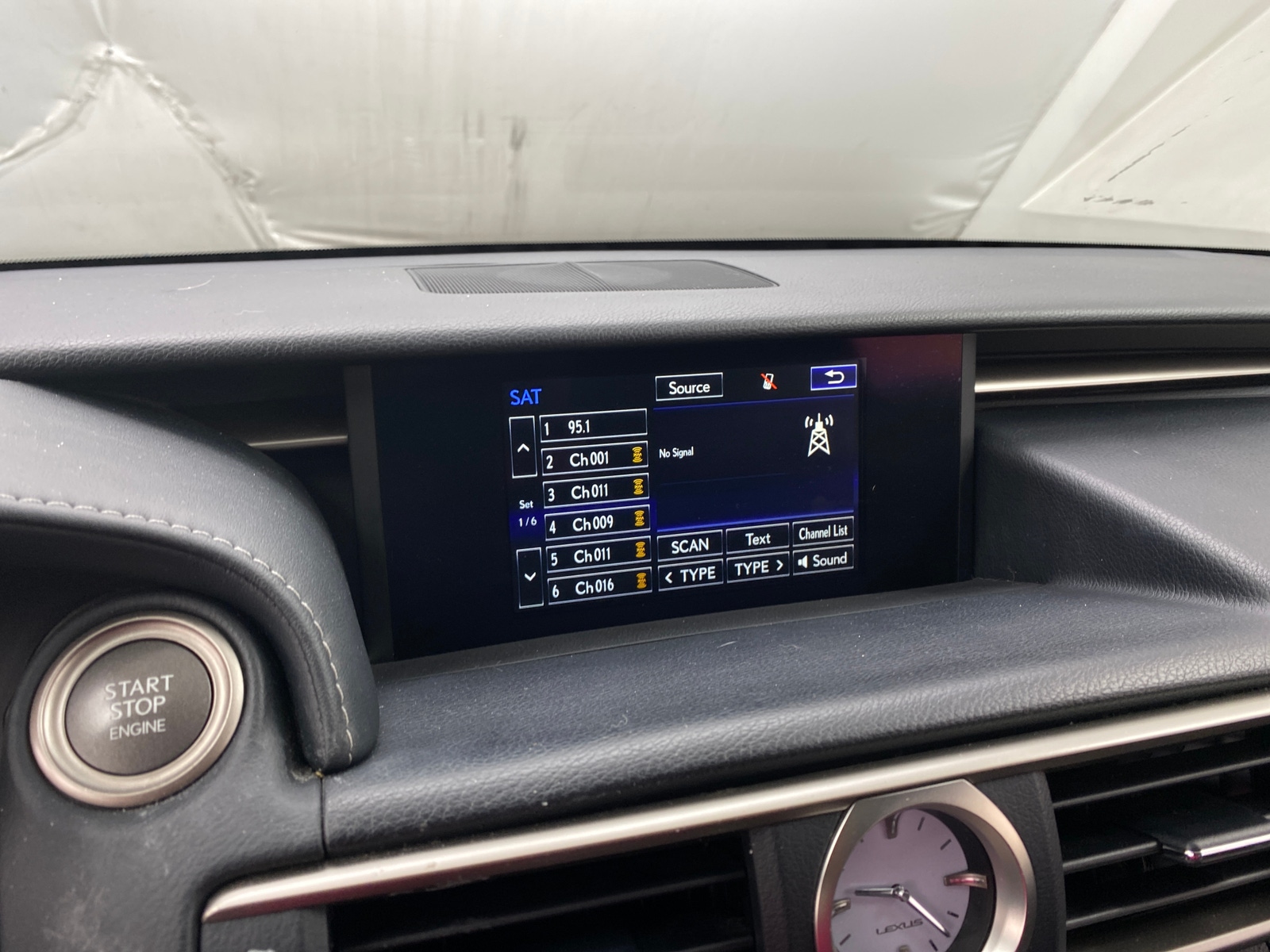 Thumbnail: 2016 Lexus RC - 2