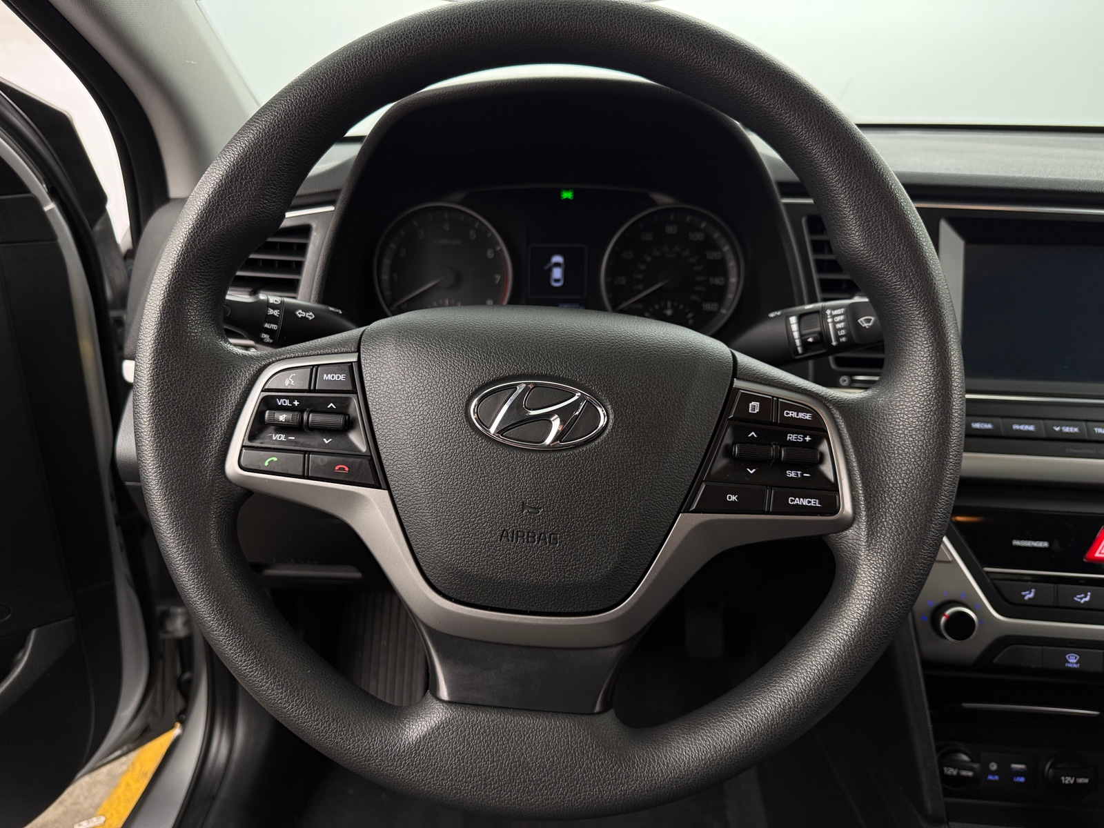 Thumbnail: 2018 Hyundai Elantra - 5