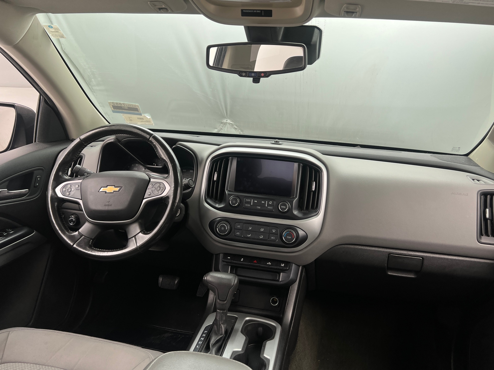 Thumbnail: 2018 Chevrolet Colorado - 3