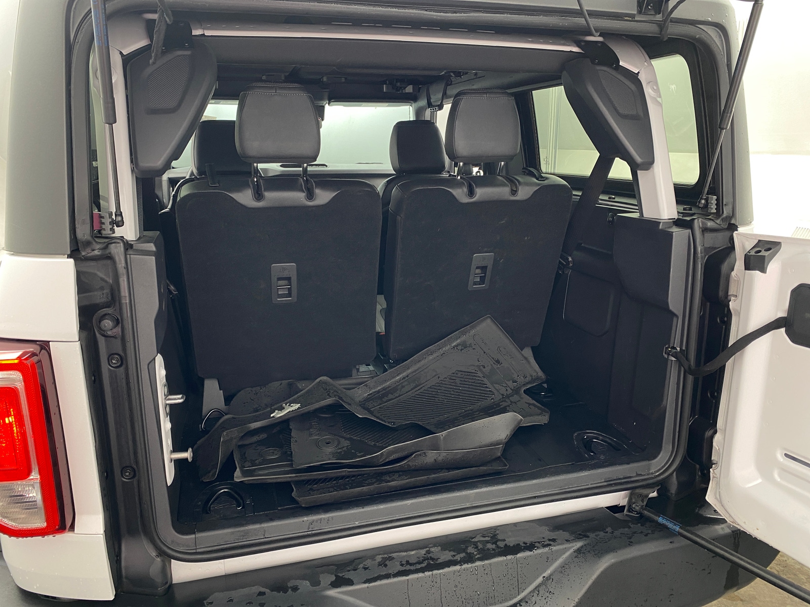 Thumbnail: 2023 Ford Bronco - 7