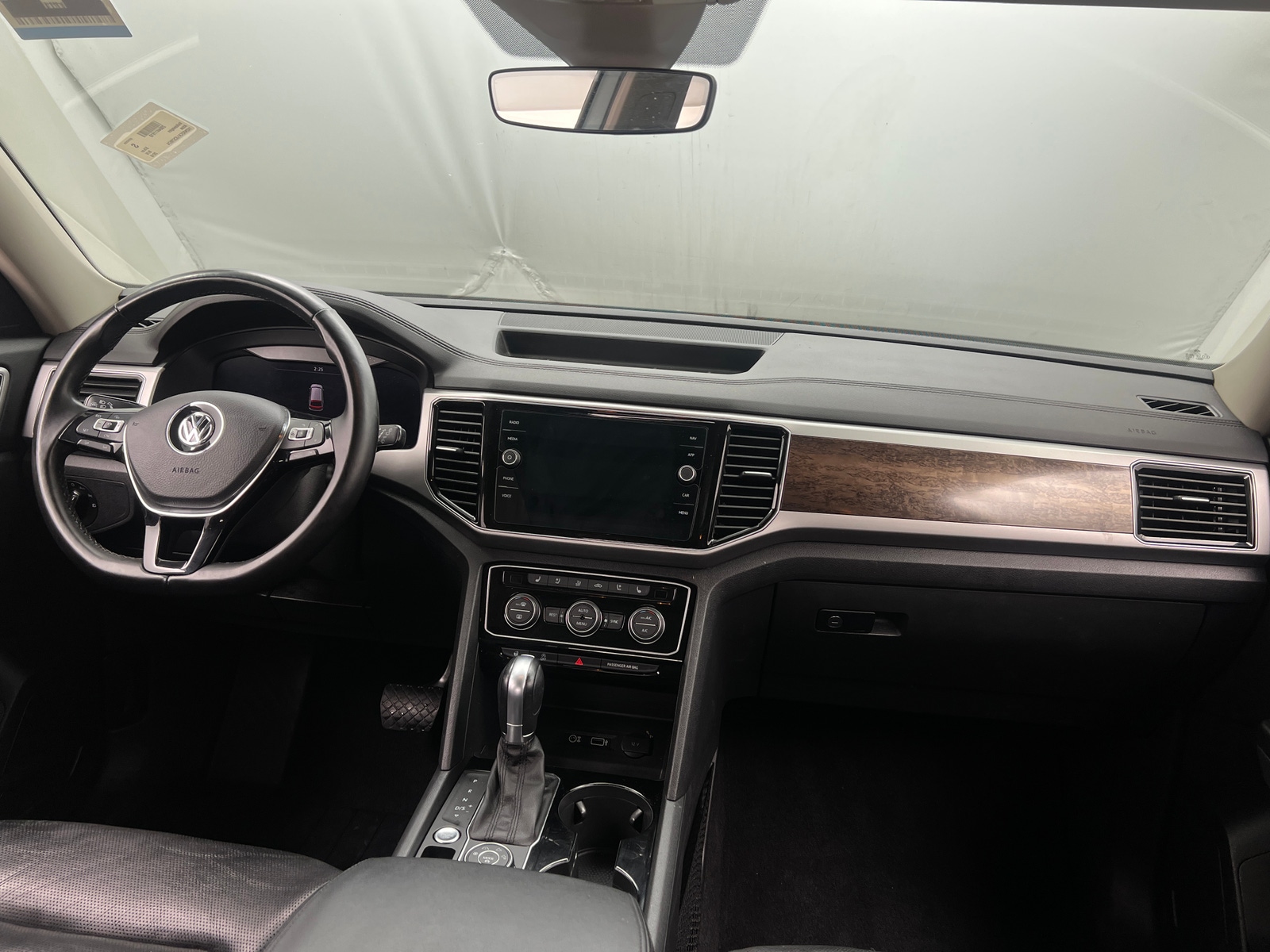 Thumbnail: 2018 Volkswagen Atlas - 2