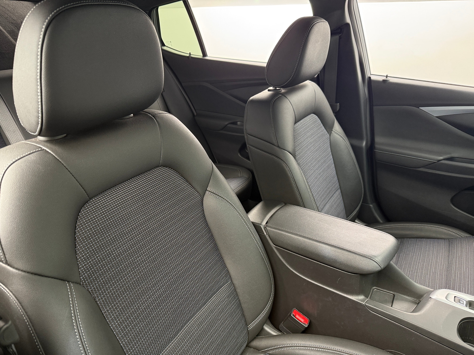 Thumbnail: 2025 Buick Envista - 2