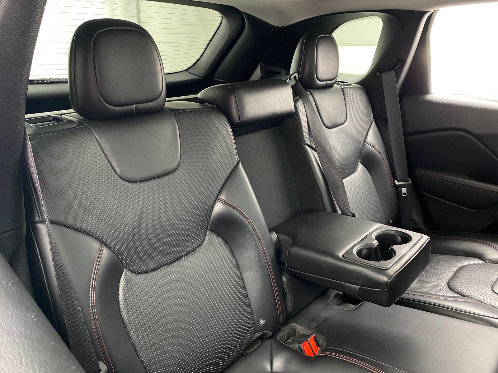 Thumbnail: 2019 Jeep Cherokee - 5