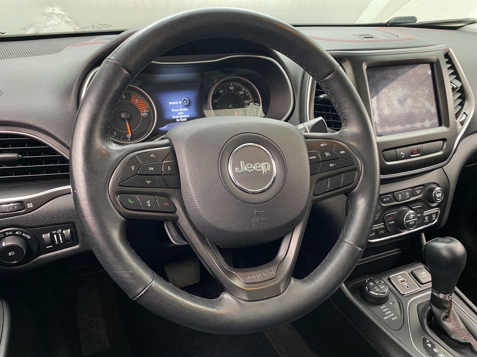 Thumbnail: 2019 Jeep Cherokee - 4