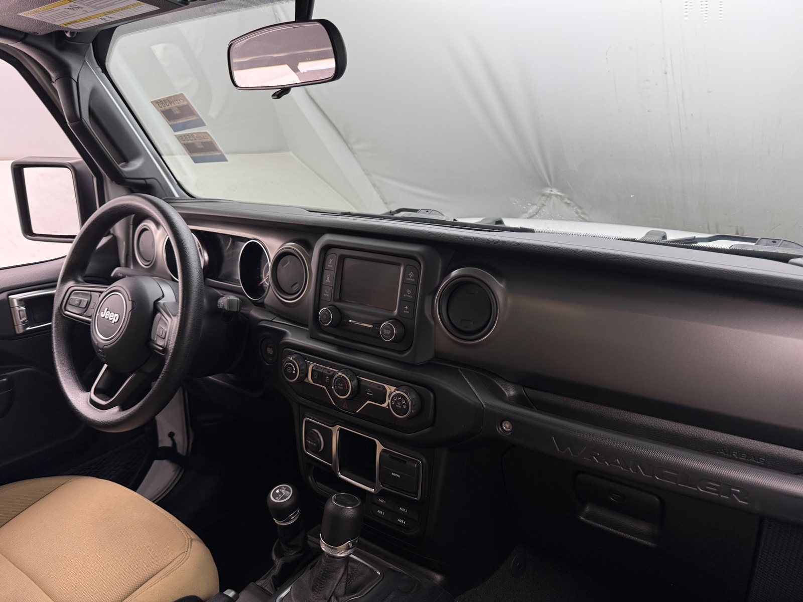 Thumbnail: 2021 Jeep Wrangler - 3