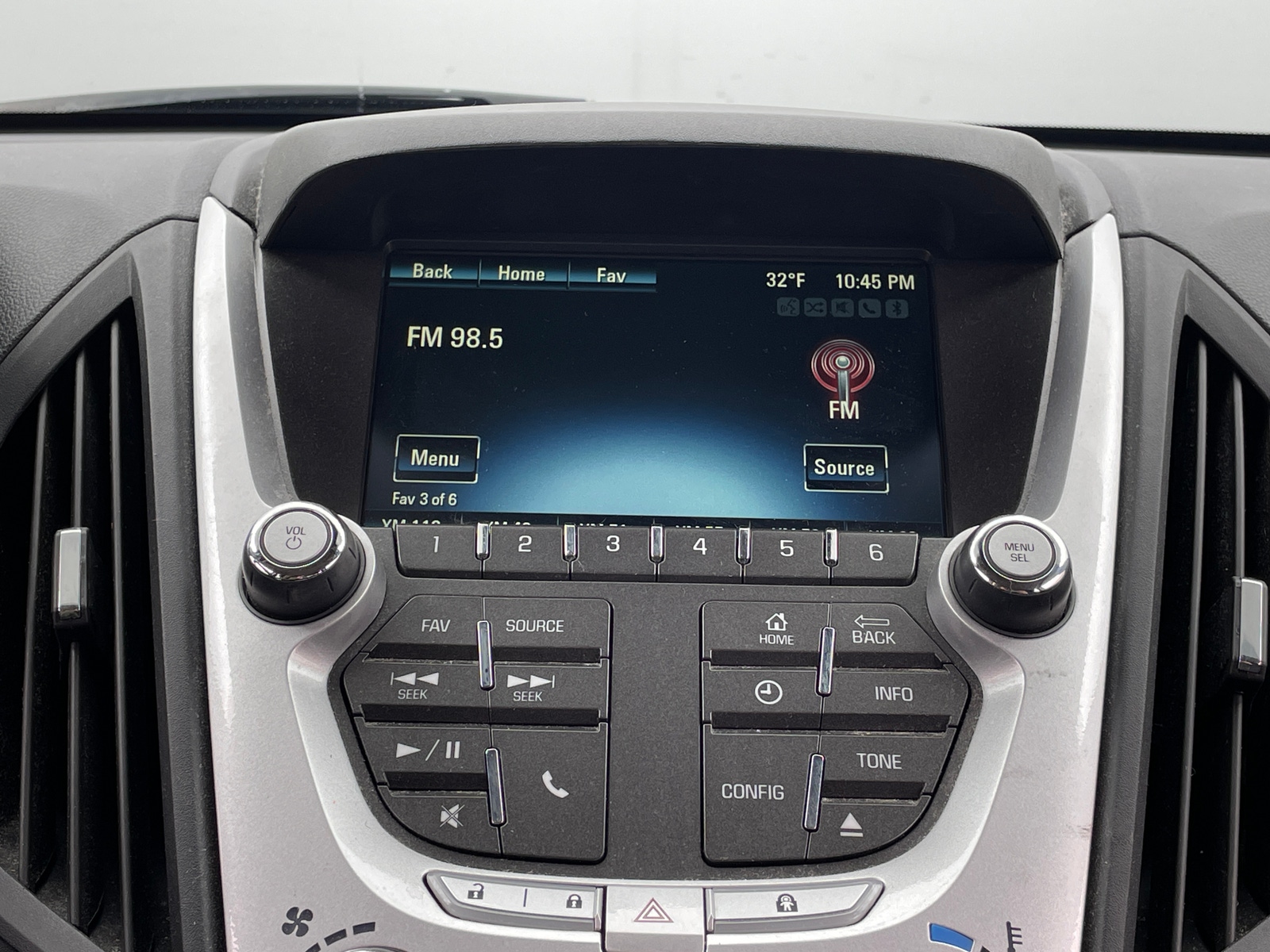 Thumbnail: 2015 Chevrolet Equinox - 4