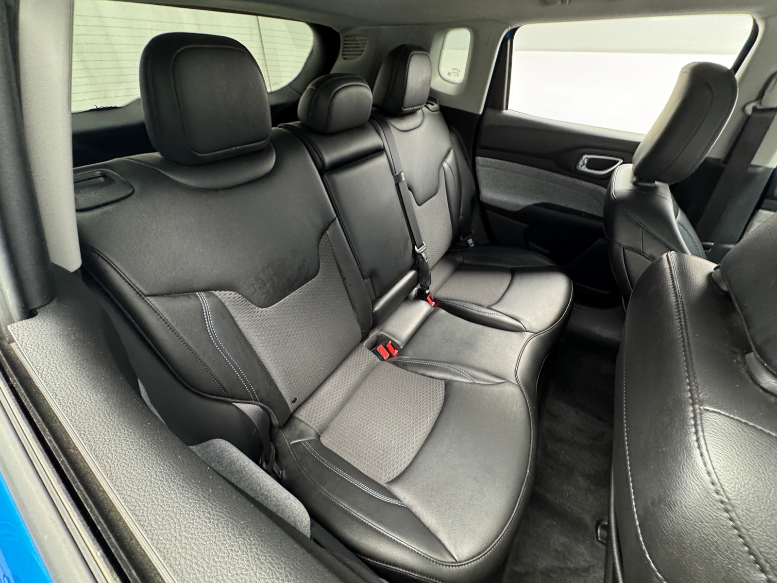 Thumbnail: 2022 Jeep Compass - 6