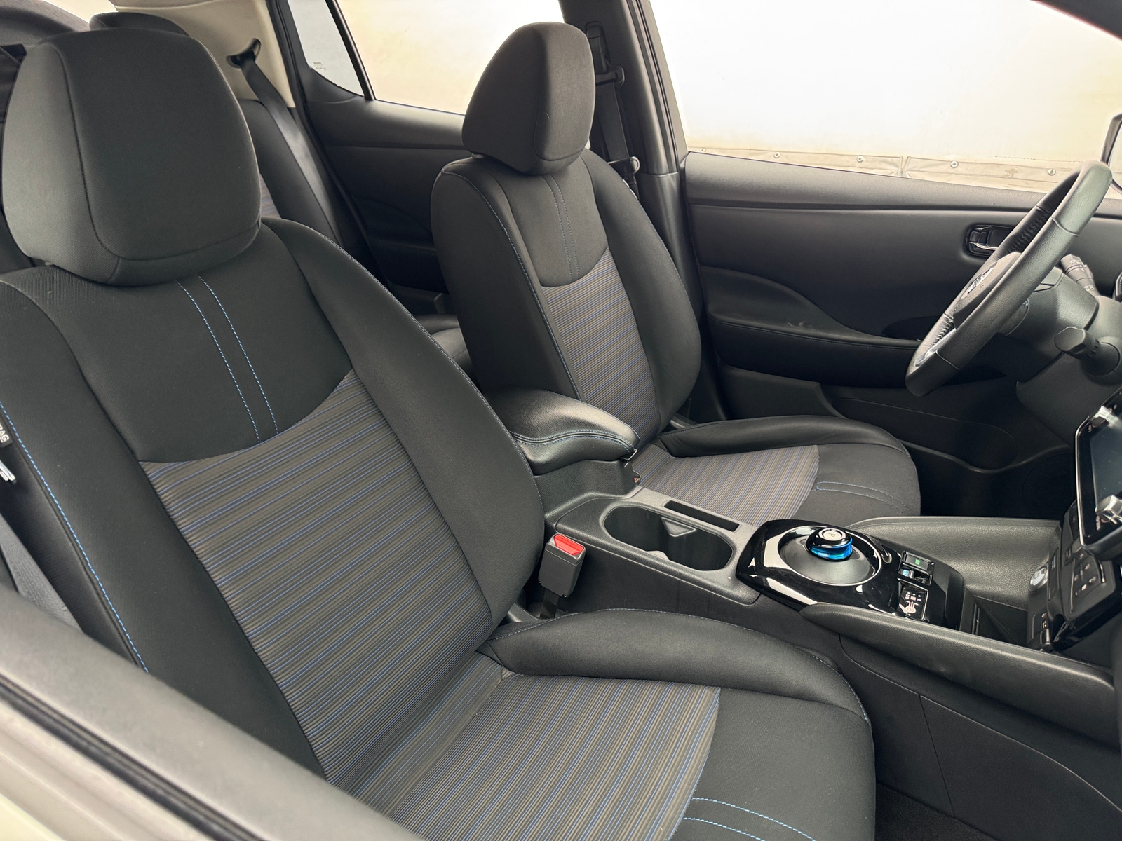 Thumbnail: 2019 Nissan Leaf - 2