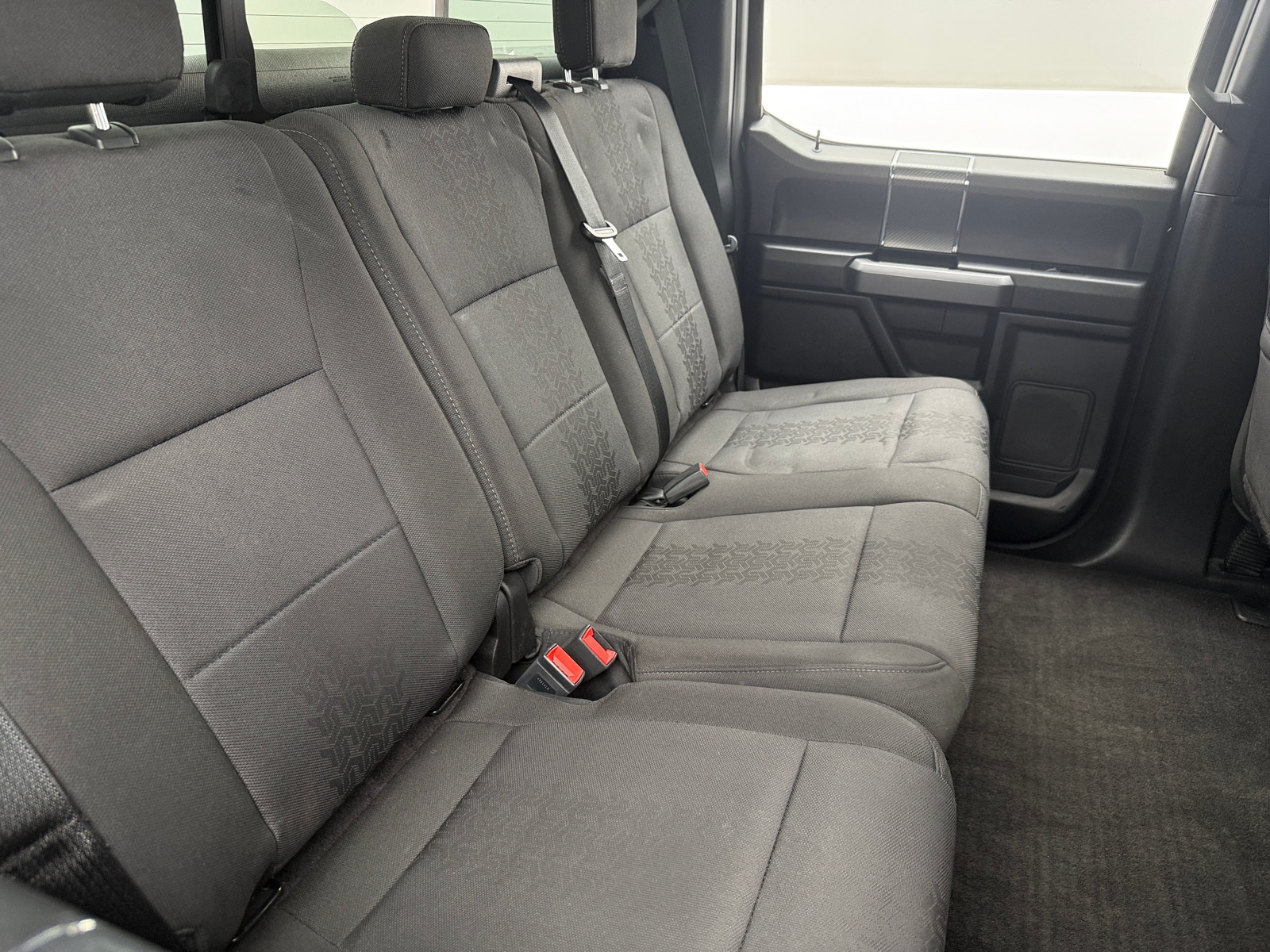 Thumbnail: 2019 Ford Econoline - 6