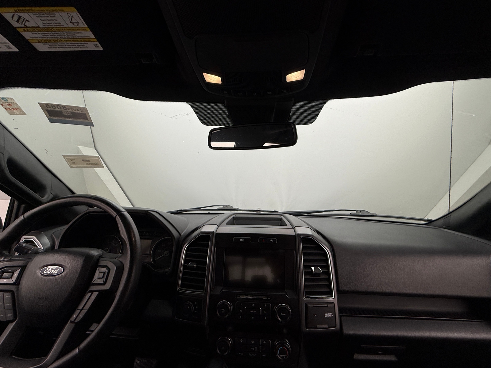 Thumbnail: 2019 Ford Econoline - 3