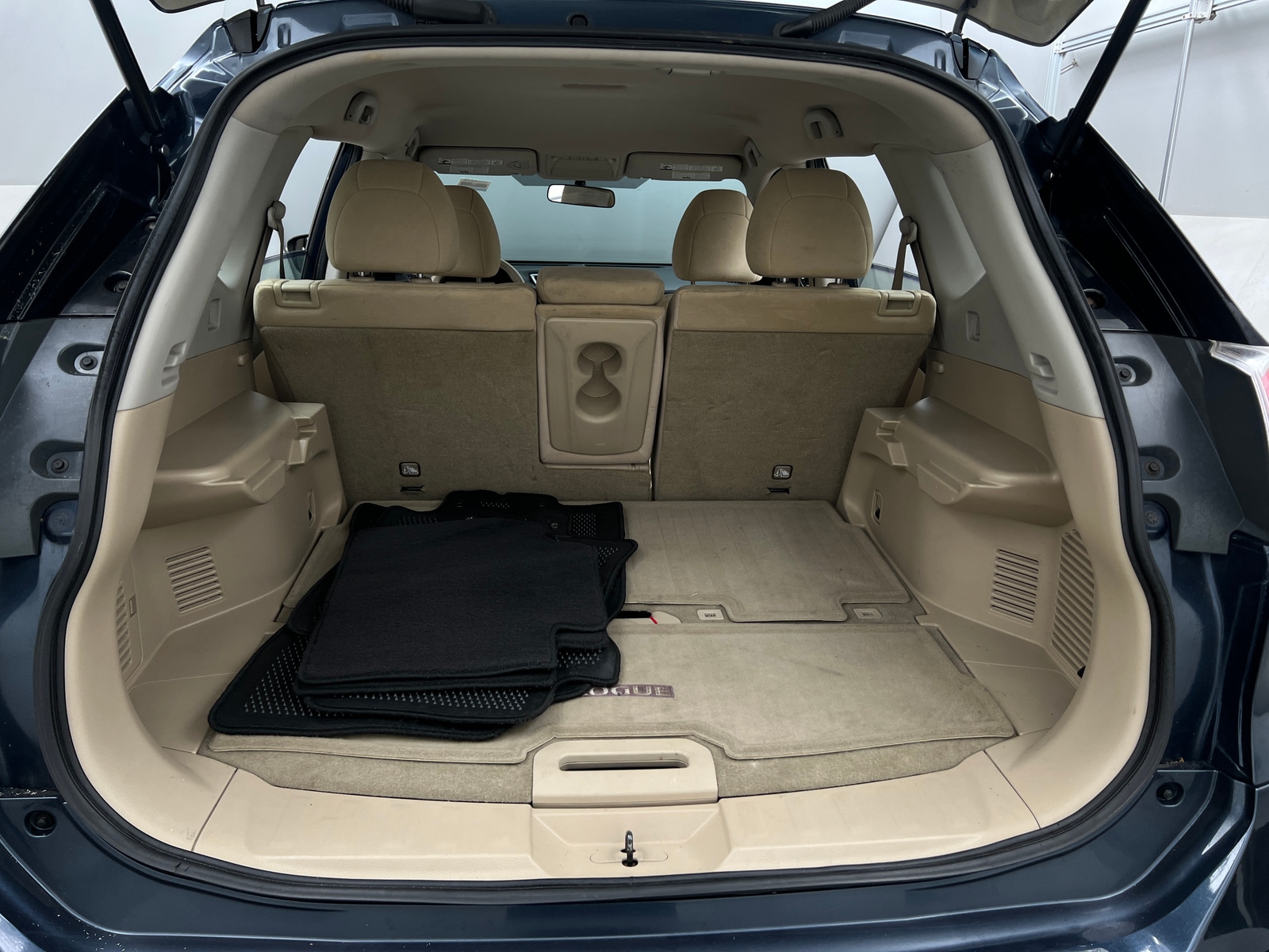 Thumbnail: 2015 Nissan Rogue - 7