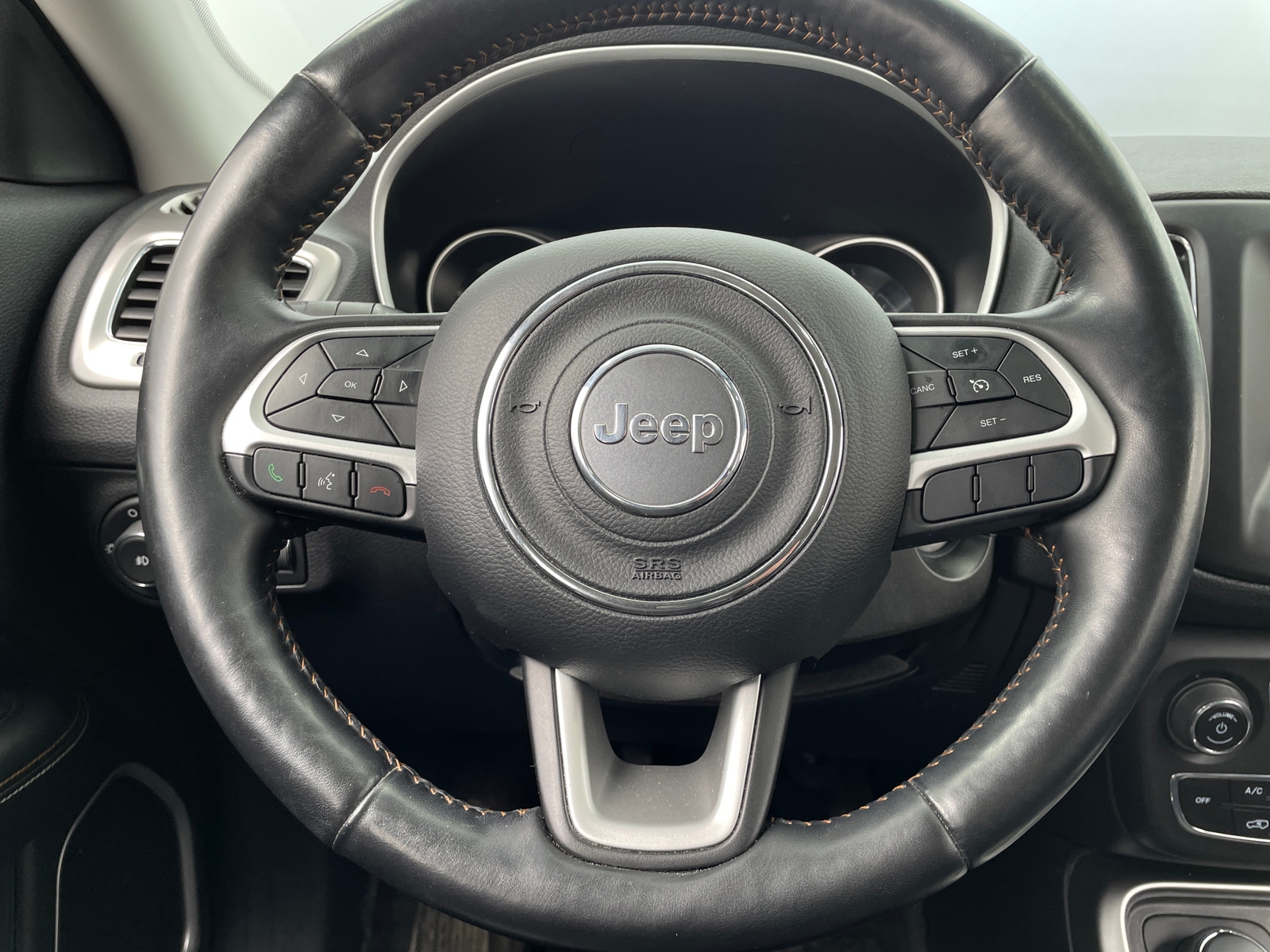 Thumbnail: 2019 Jeep Compass - 5