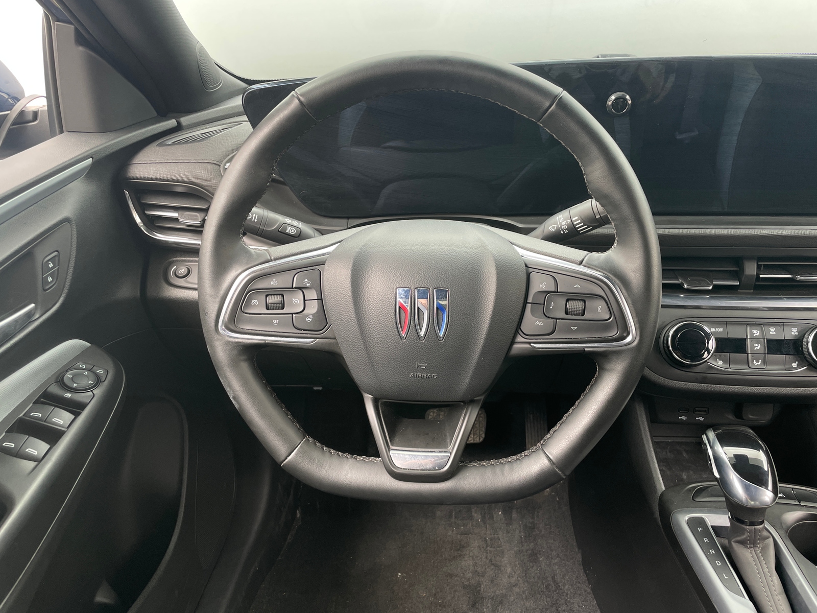 Thumbnail: 2024 Buick Envista - 4