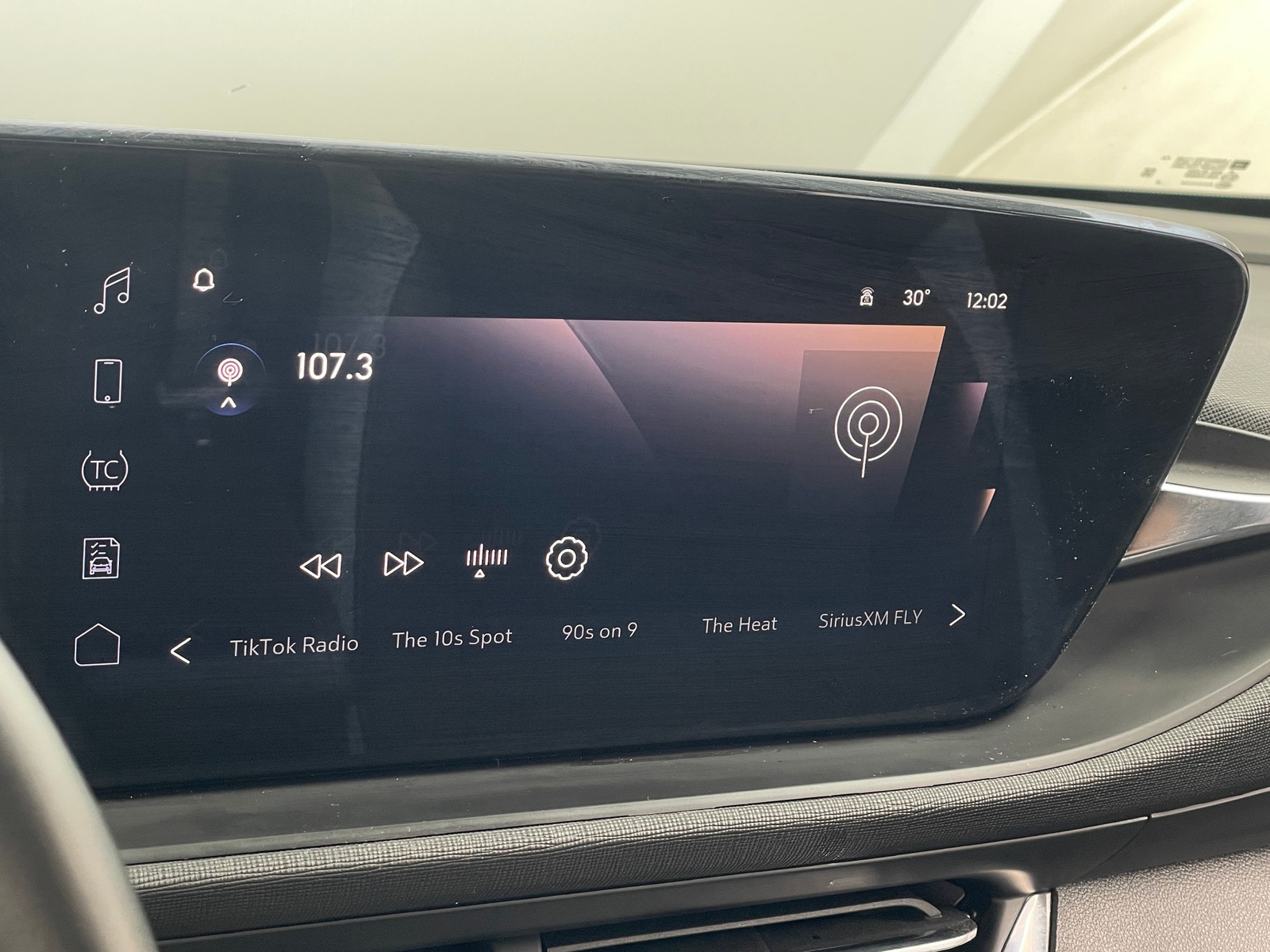 Thumbnail: 2024 Buick Envista - 3