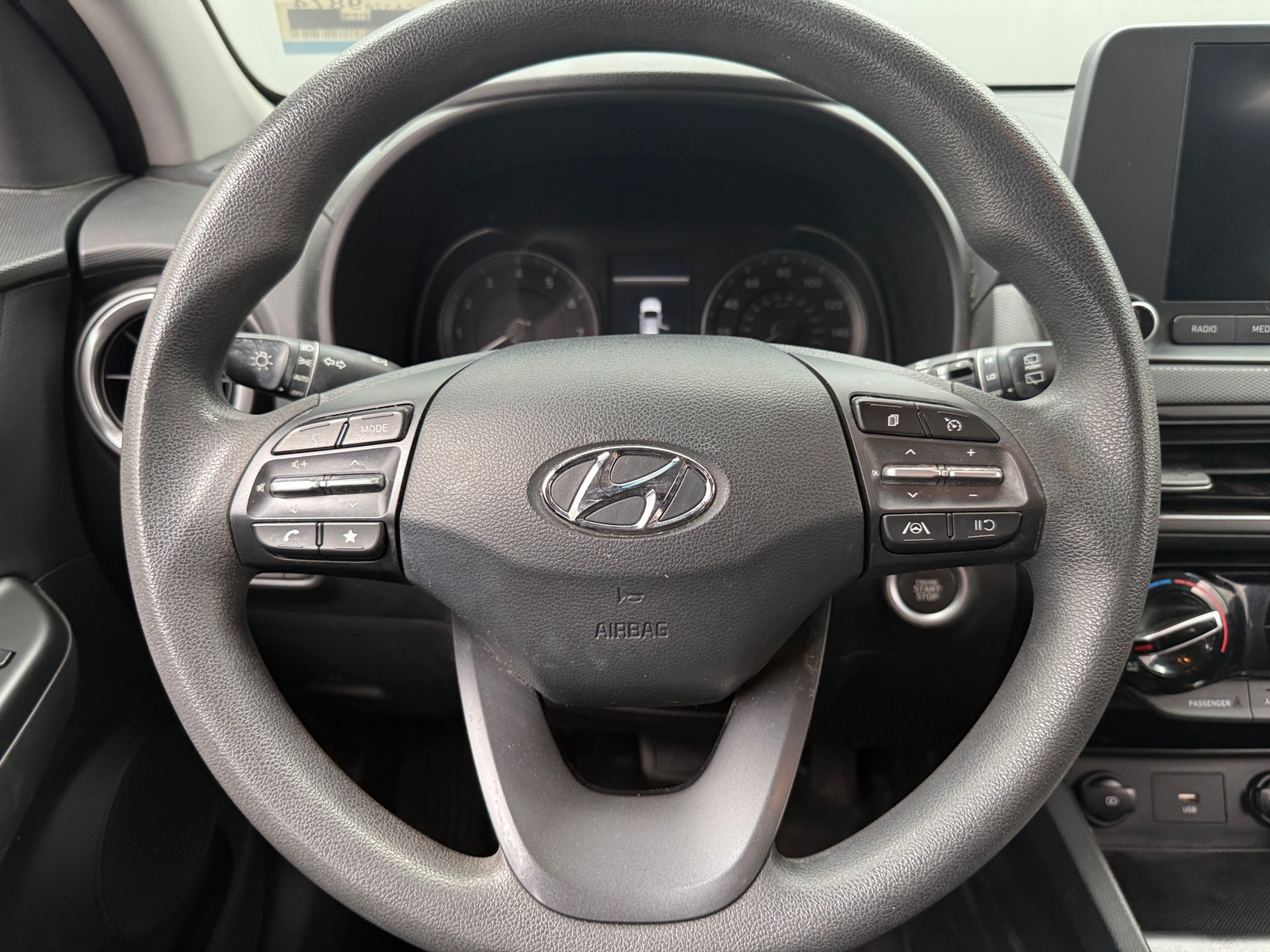 Thumbnail: 2022 Hyundai Kona - 5