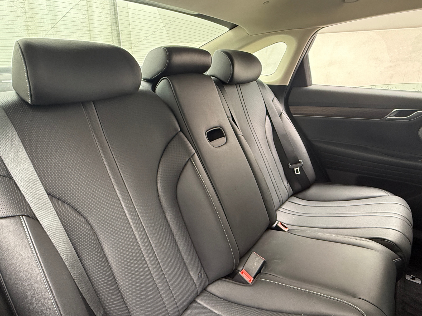 Thumbnail: 2024 Genesis G80 - 5