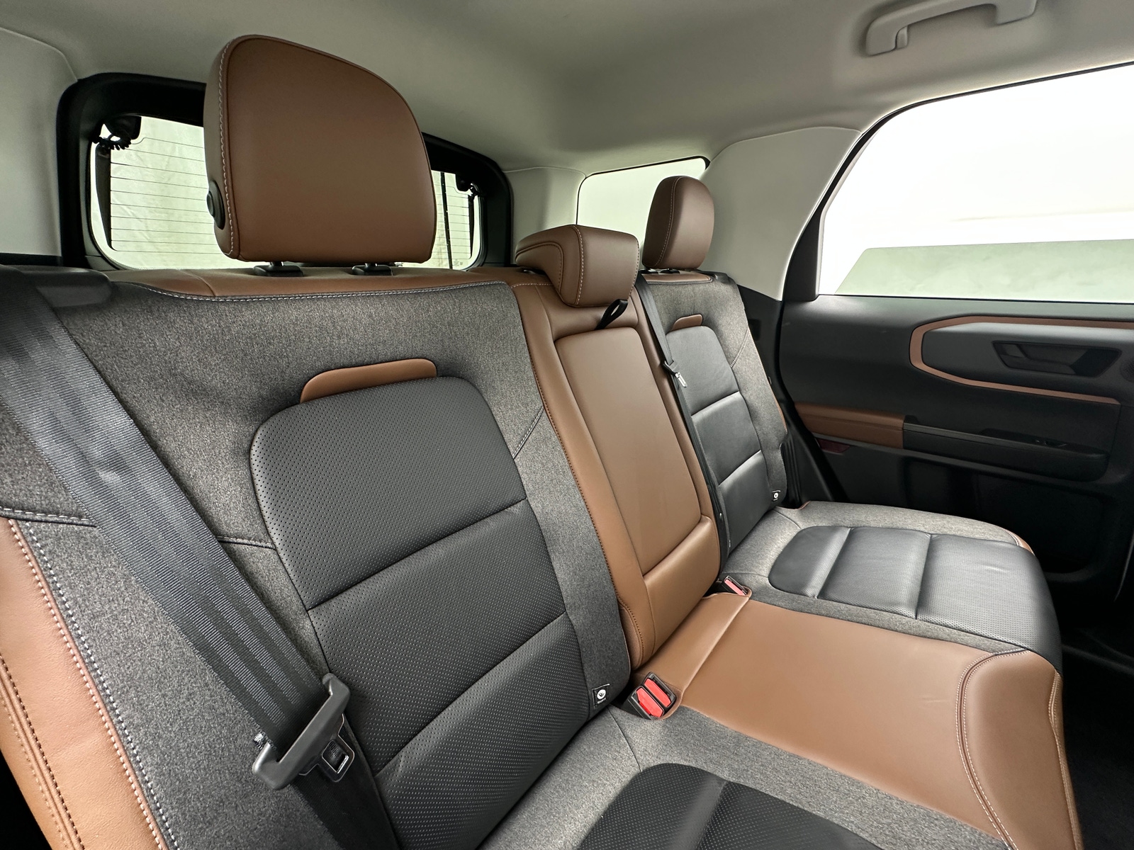 Thumbnail: 2021 Ford Bronco Sport - 5