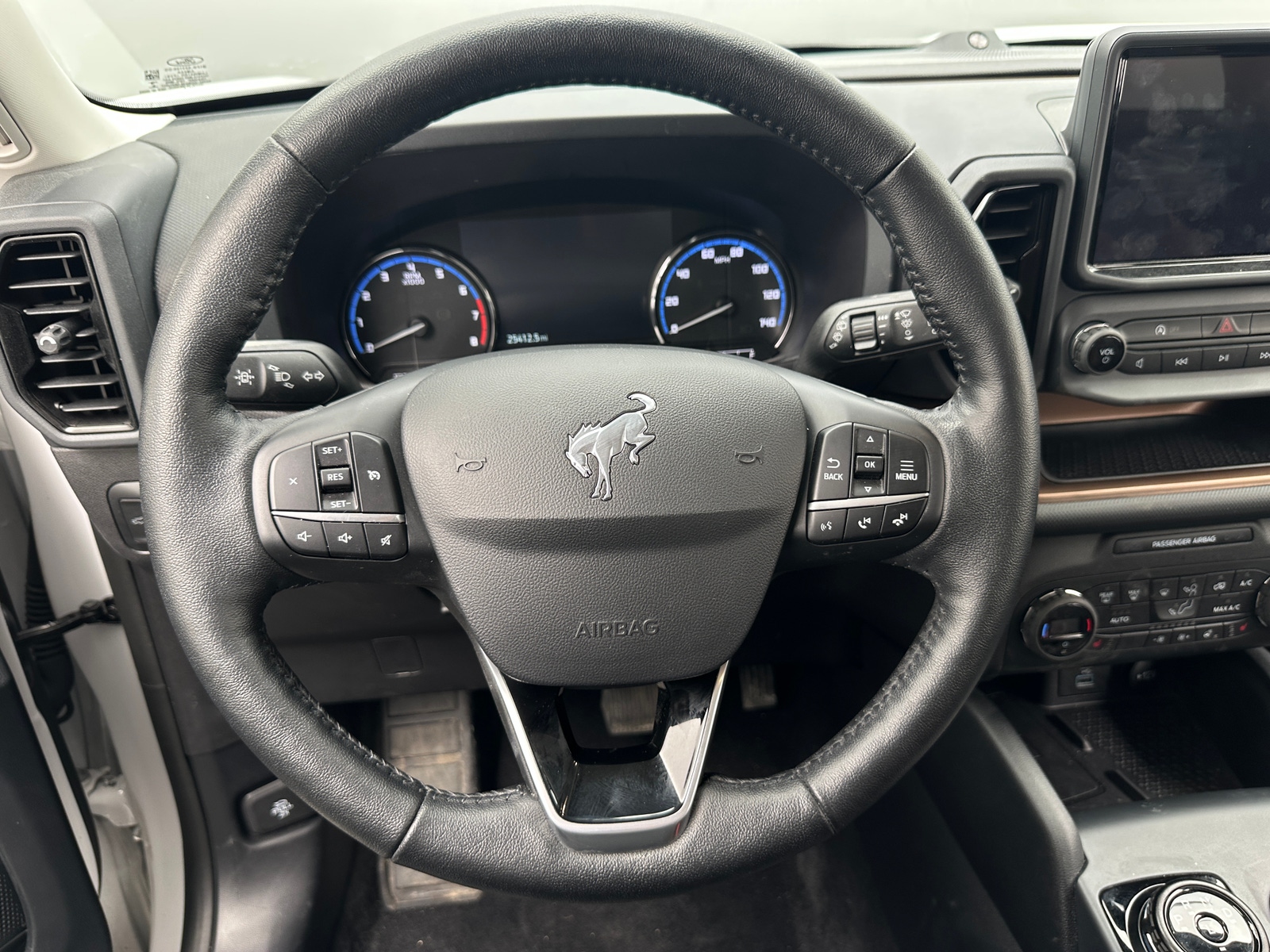 Thumbnail: 2021 Ford Bronco Sport - 4