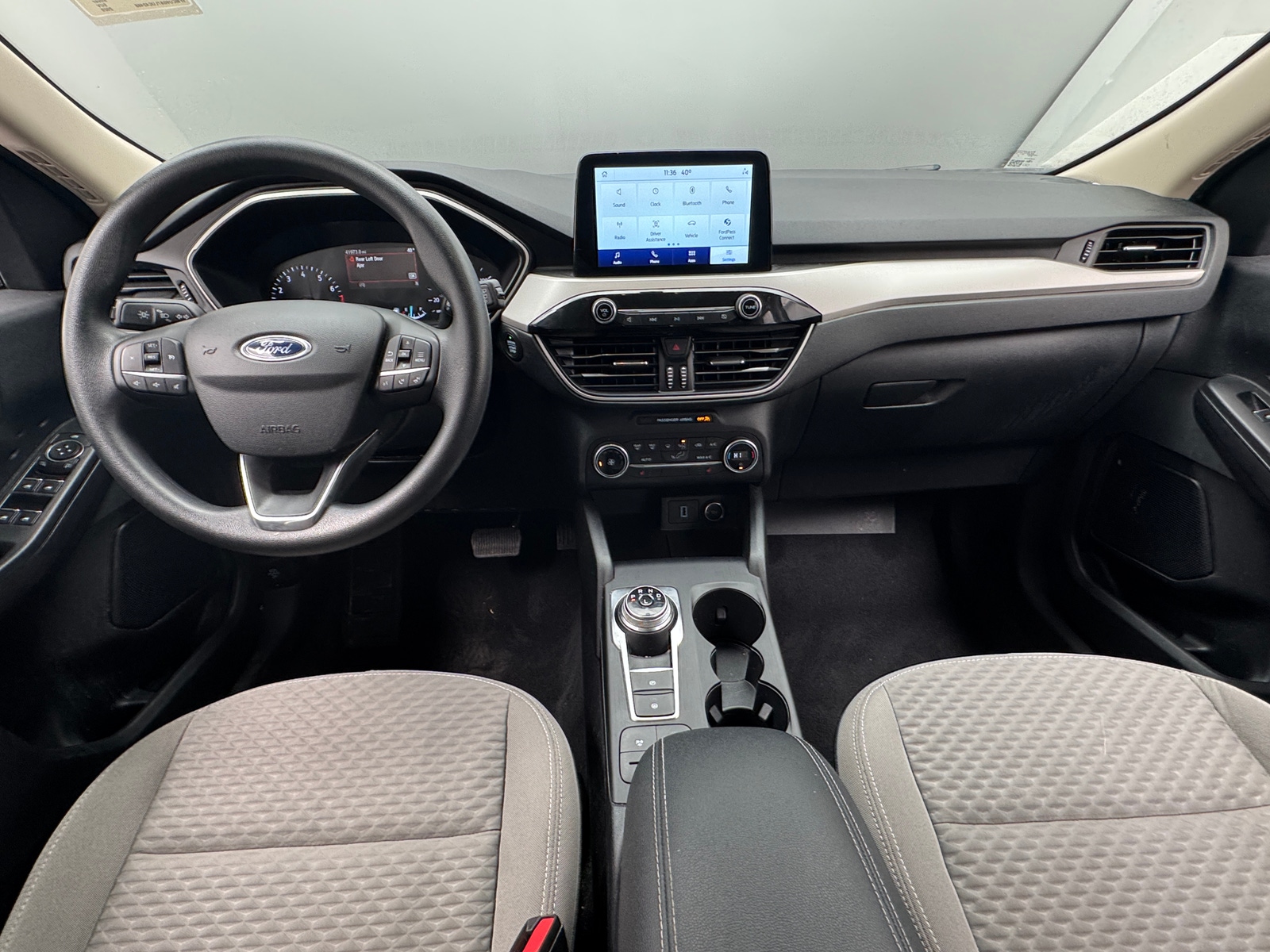 Thumbnail: 2020 Ford Escape - 3