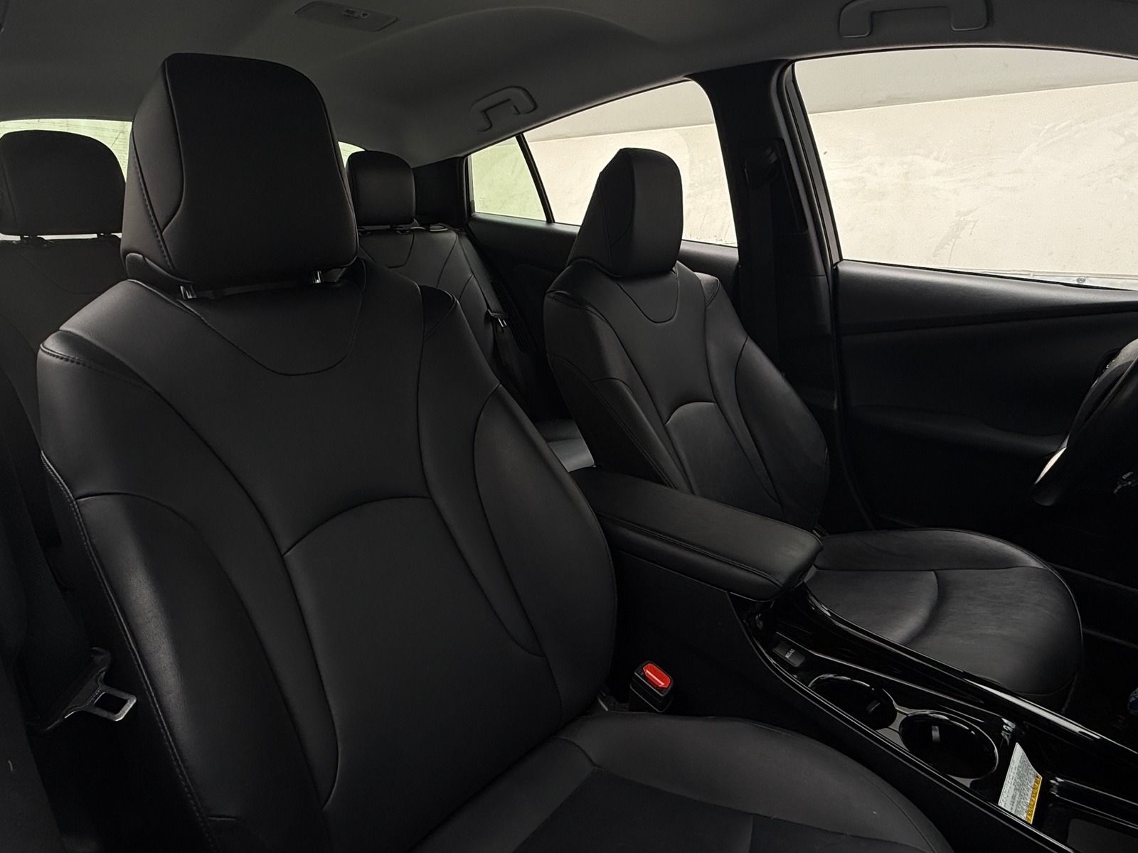 Thumbnail: 2017 Toyota Prius Prime - 2