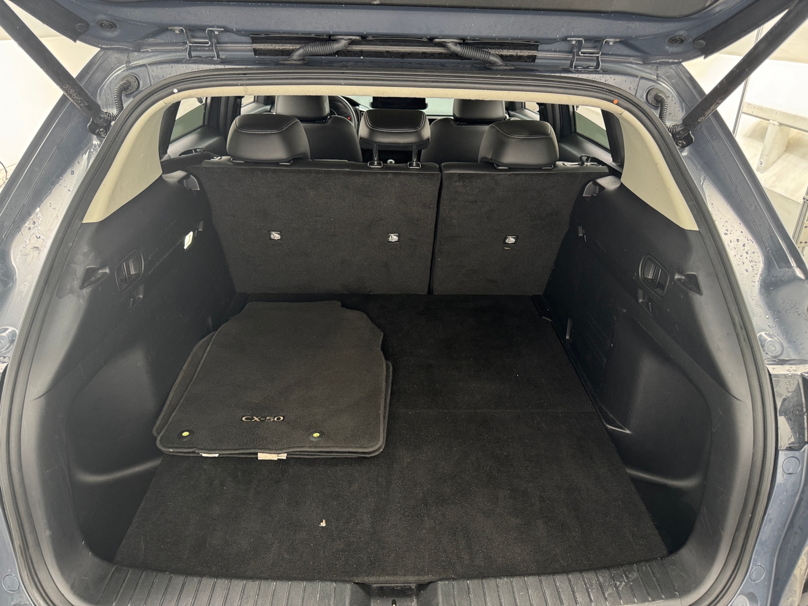 Thumbnail: 2025 Mazda CX-50 - 7