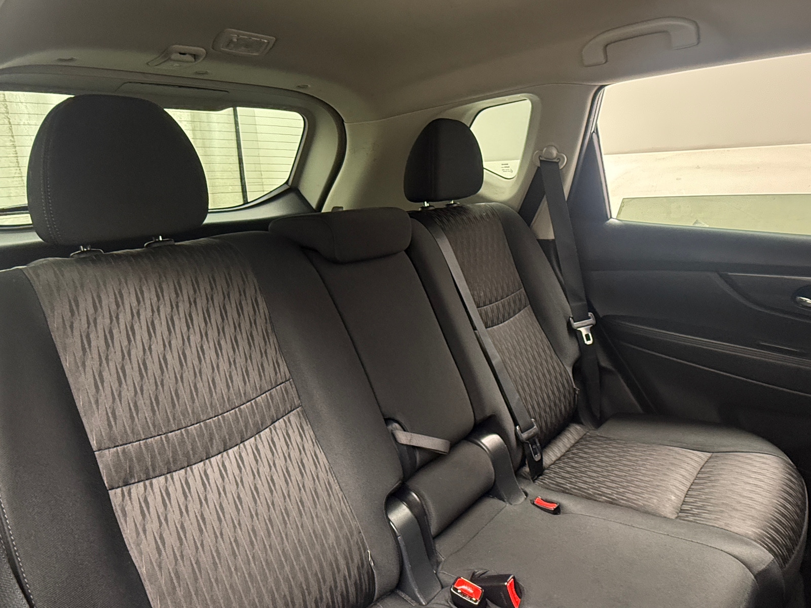 Thumbnail: 2018 Nissan Rogue - 6