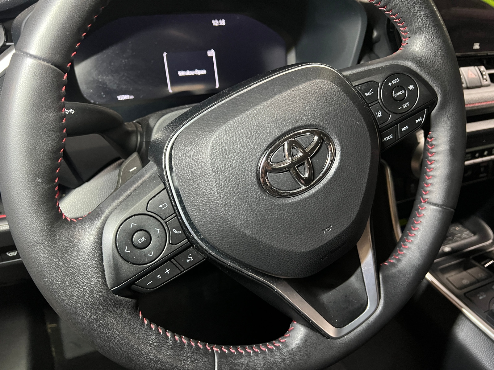 Thumbnail: 2024 Toyota RAV4 - 5