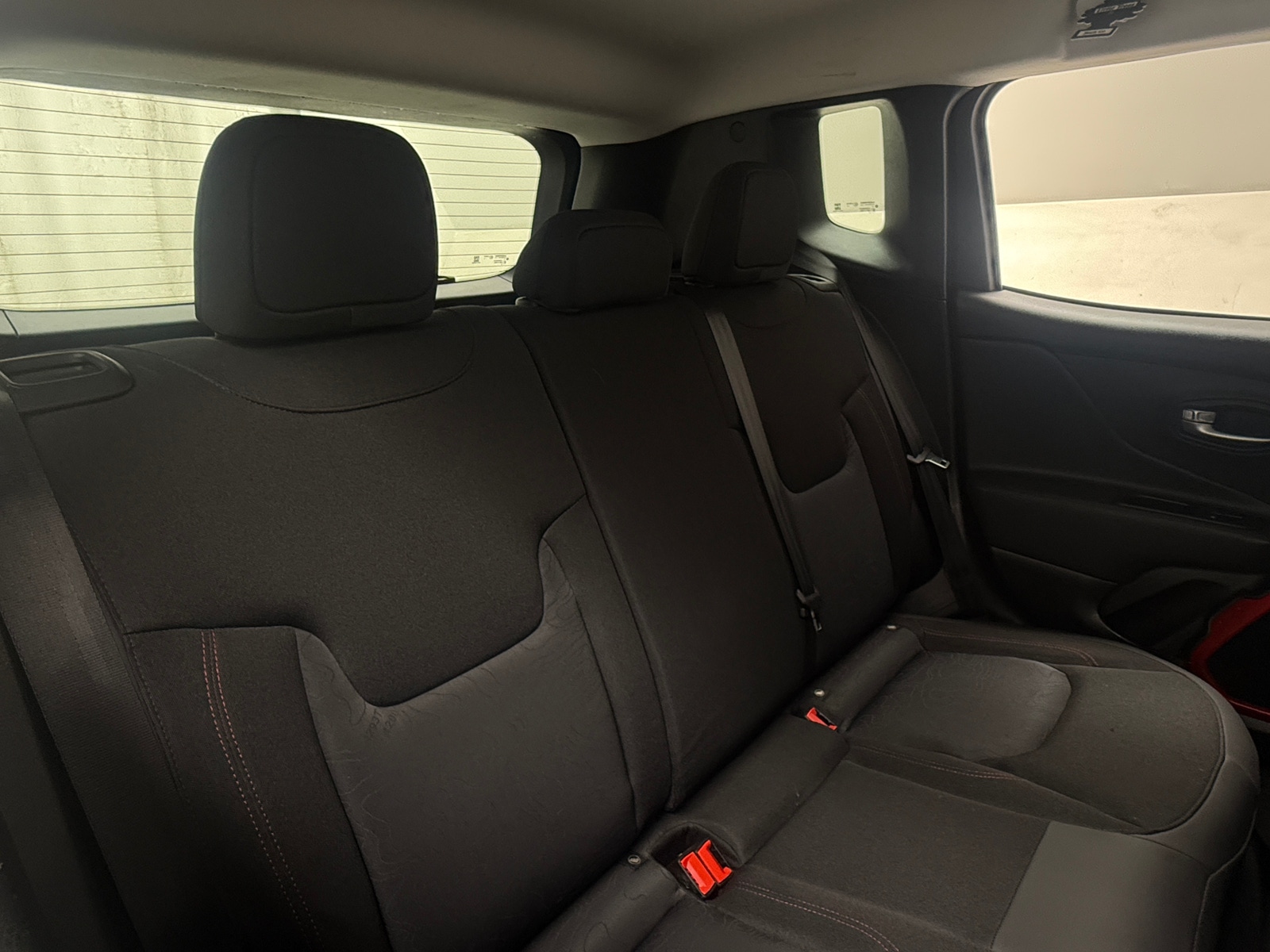 Thumbnail: 2018 Jeep Renegade - 6