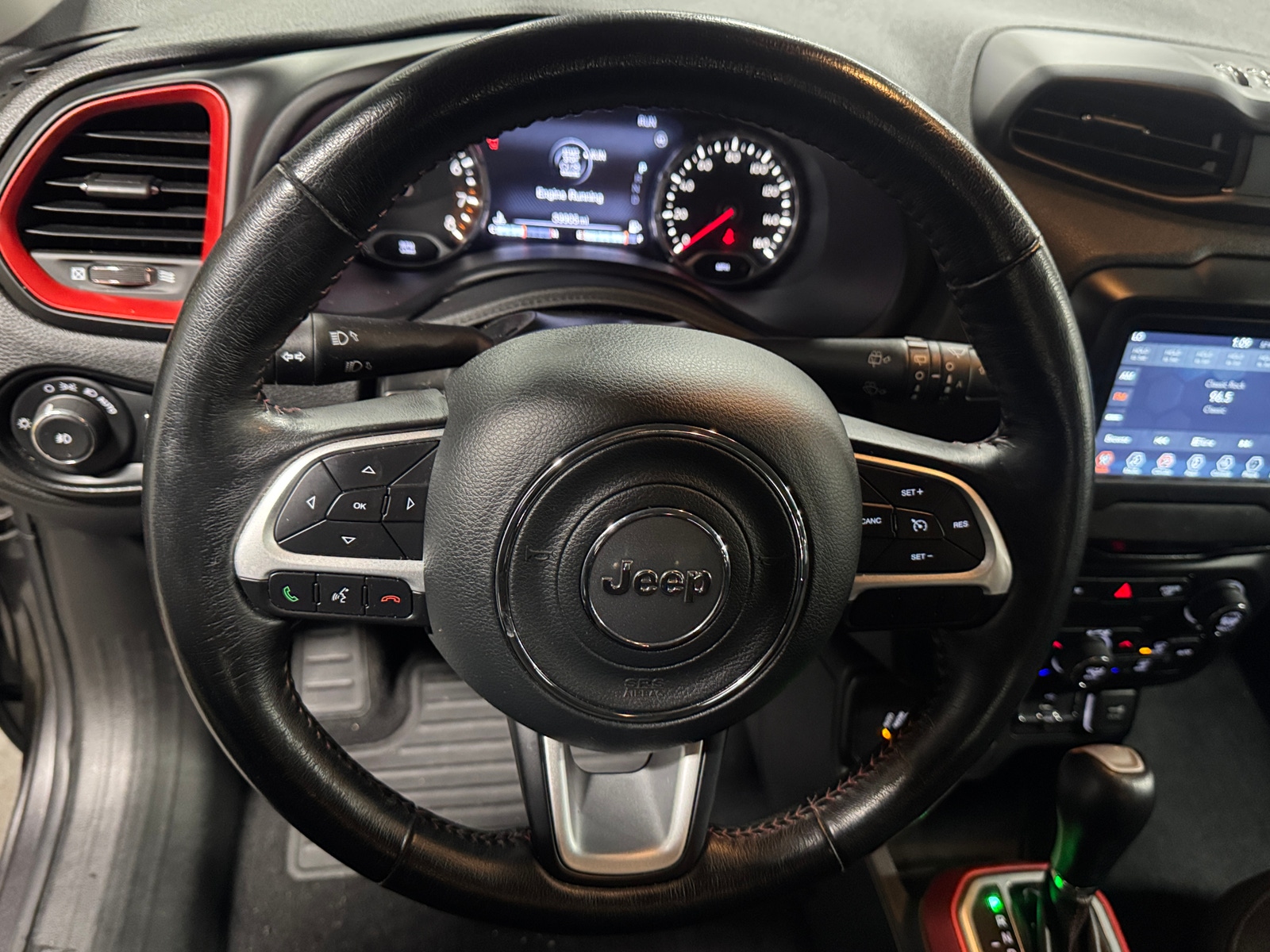 Thumbnail: 2018 Jeep Renegade - 5