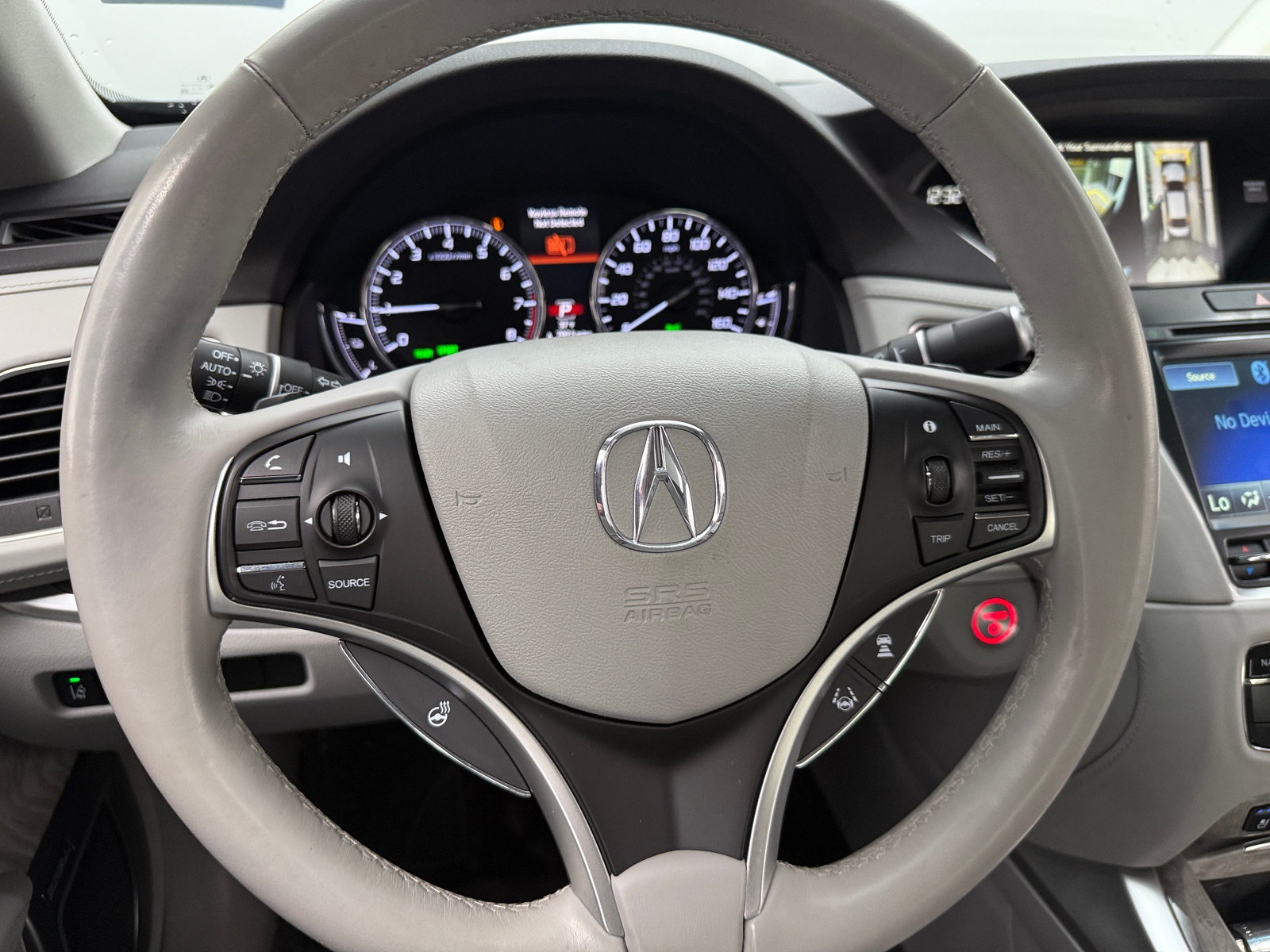 Thumbnail: 2020 Acura RLX - 4