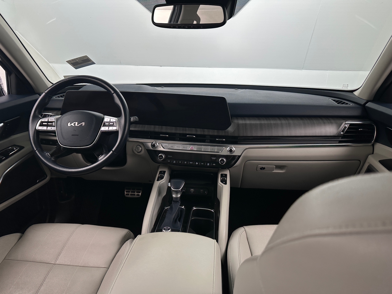 Thumbnail: 2023 Kia Telluride - 2