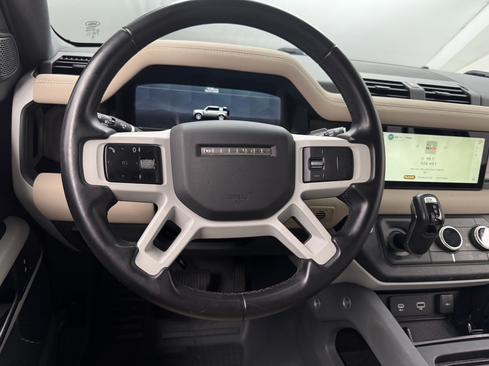 Thumbnail: 2023 Land Rover Defender - 4