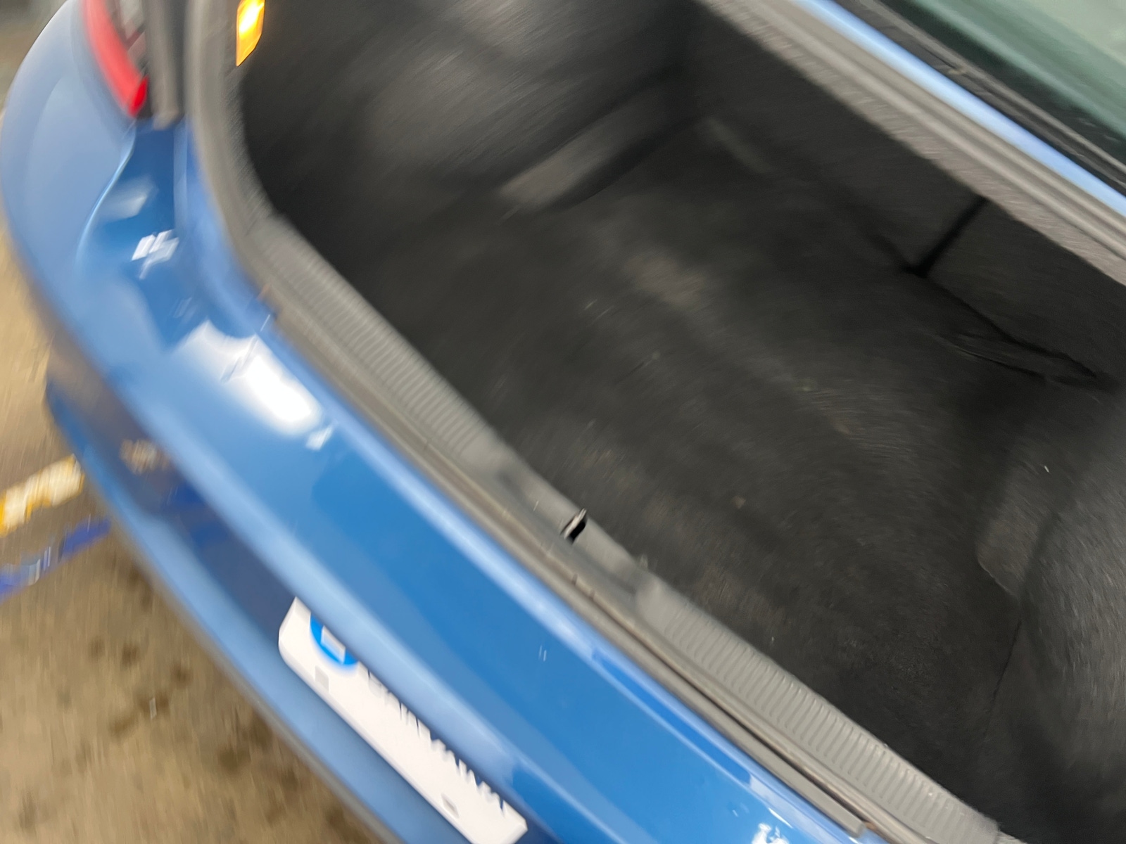 Thumbnail: 2022 Dodge Charger - 6