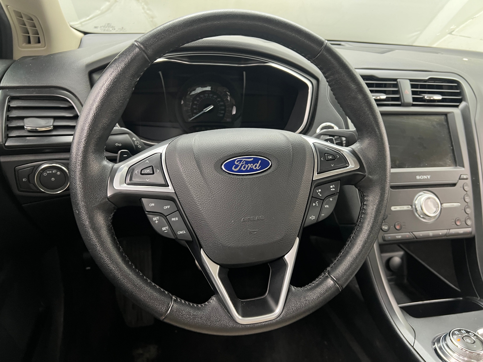 Thumbnail: 2017 Ford Fusion - 4