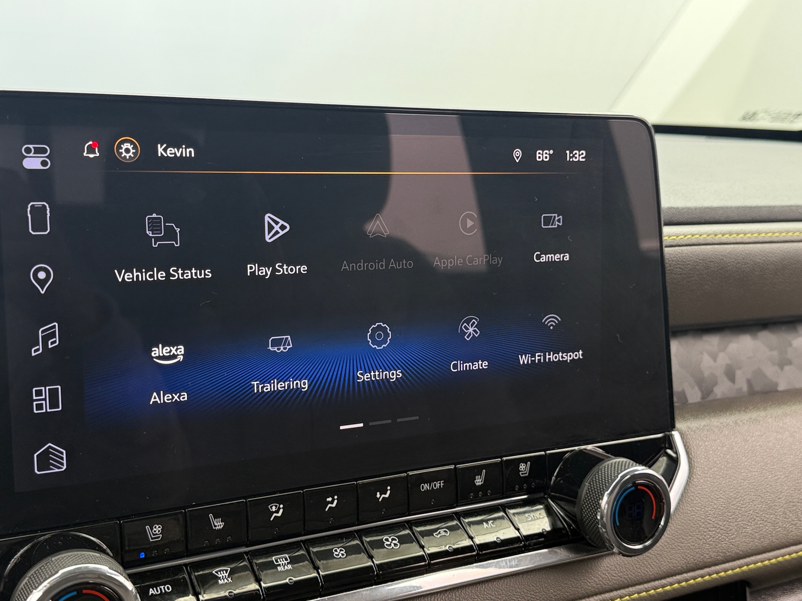 Thumbnail: 2025 Chevrolet Colorado - 3