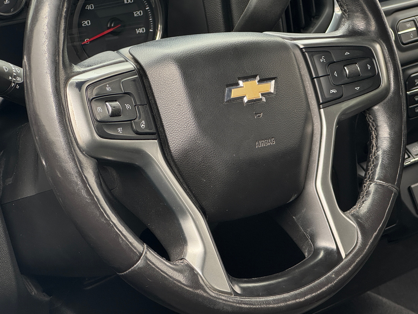 Thumbnail: 2019 Chevrolet Silverado 1500 - 5