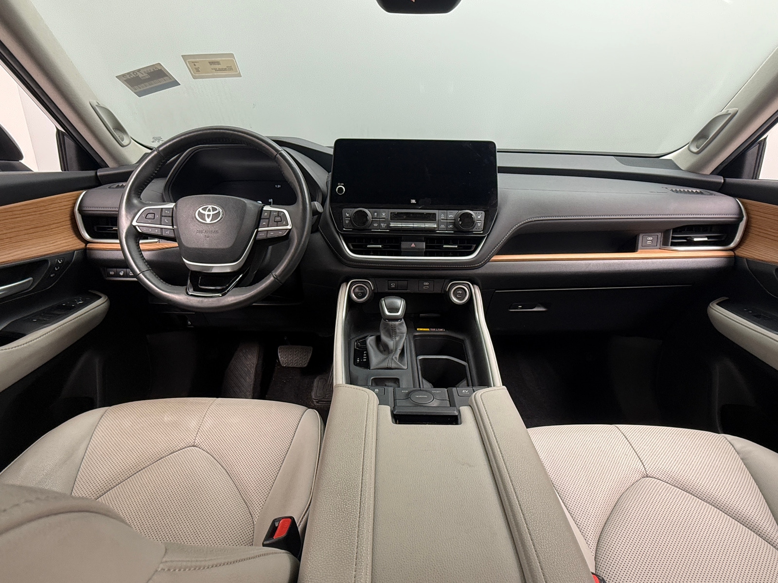 Thumbnail: 2024 Toyota Grand Highlander - 2