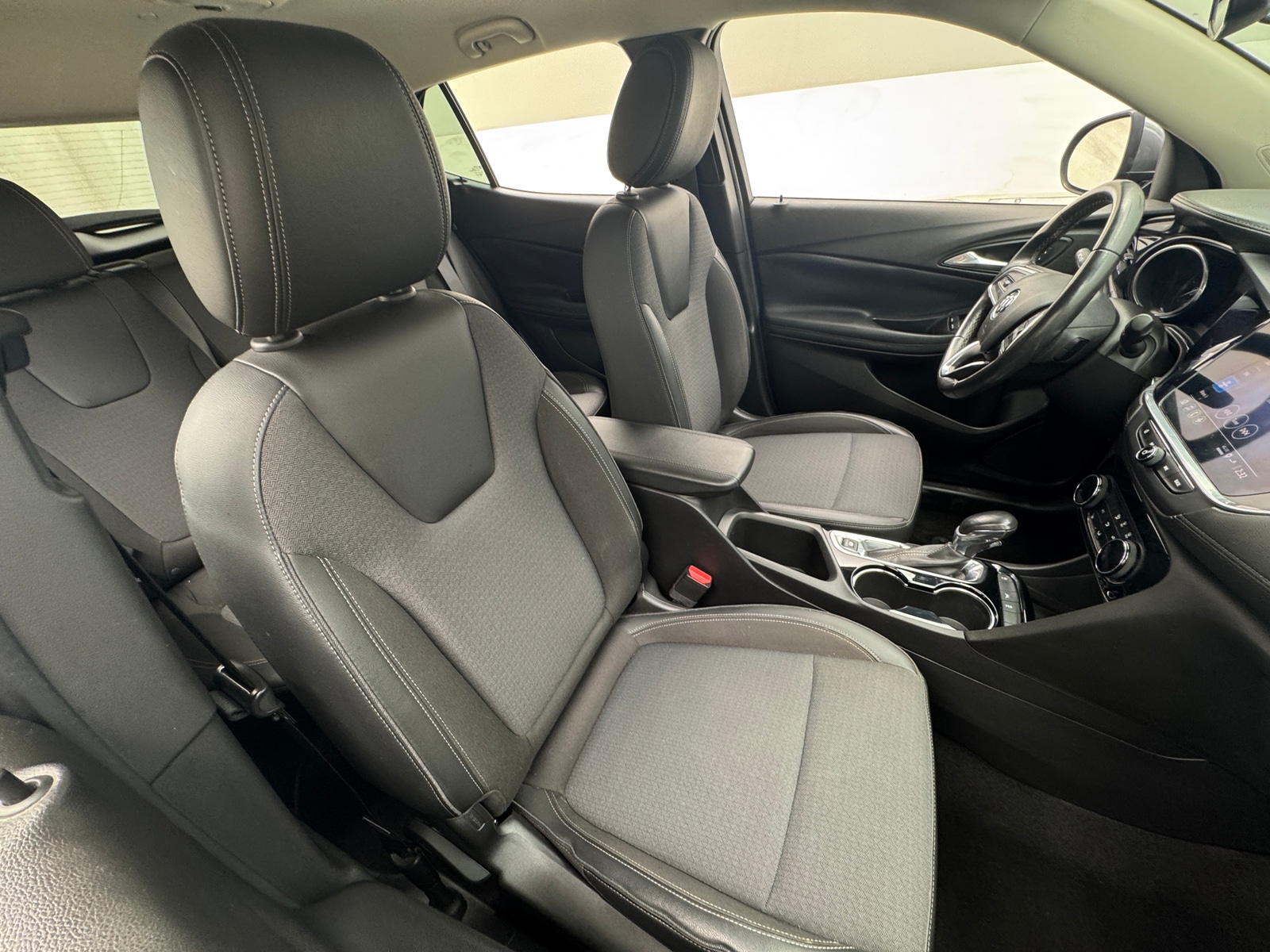 Thumbnail: 2021 Buick Encore GX - 2