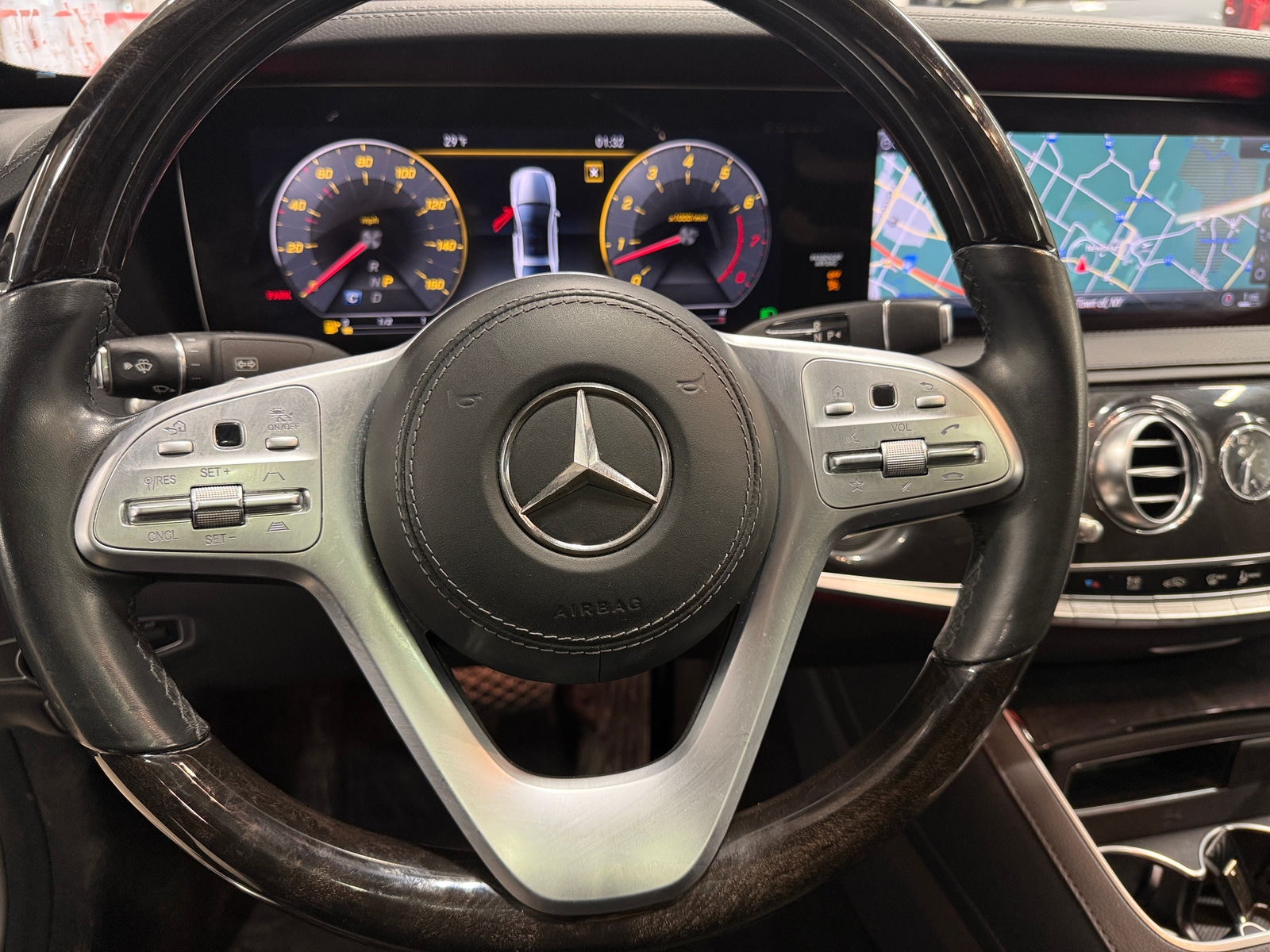 Thumbnail: 2020 Mercedes-Benz S-Class - 4