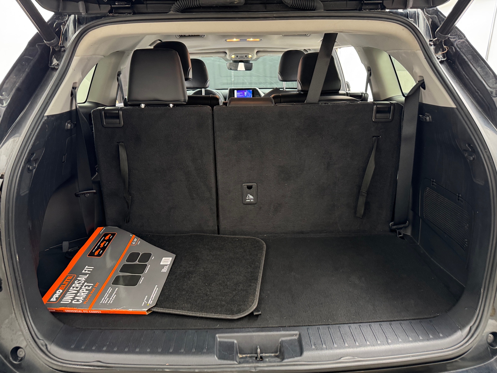 Thumbnail: 2023 Toyota Highlander - 6