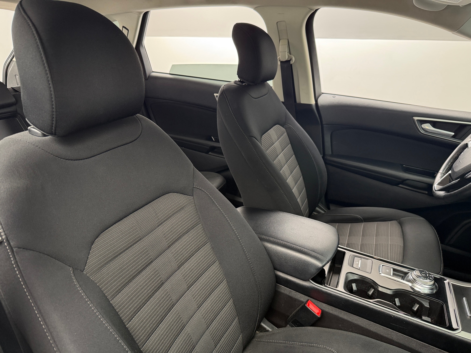 Thumbnail: 2019 Ford Edge - 2